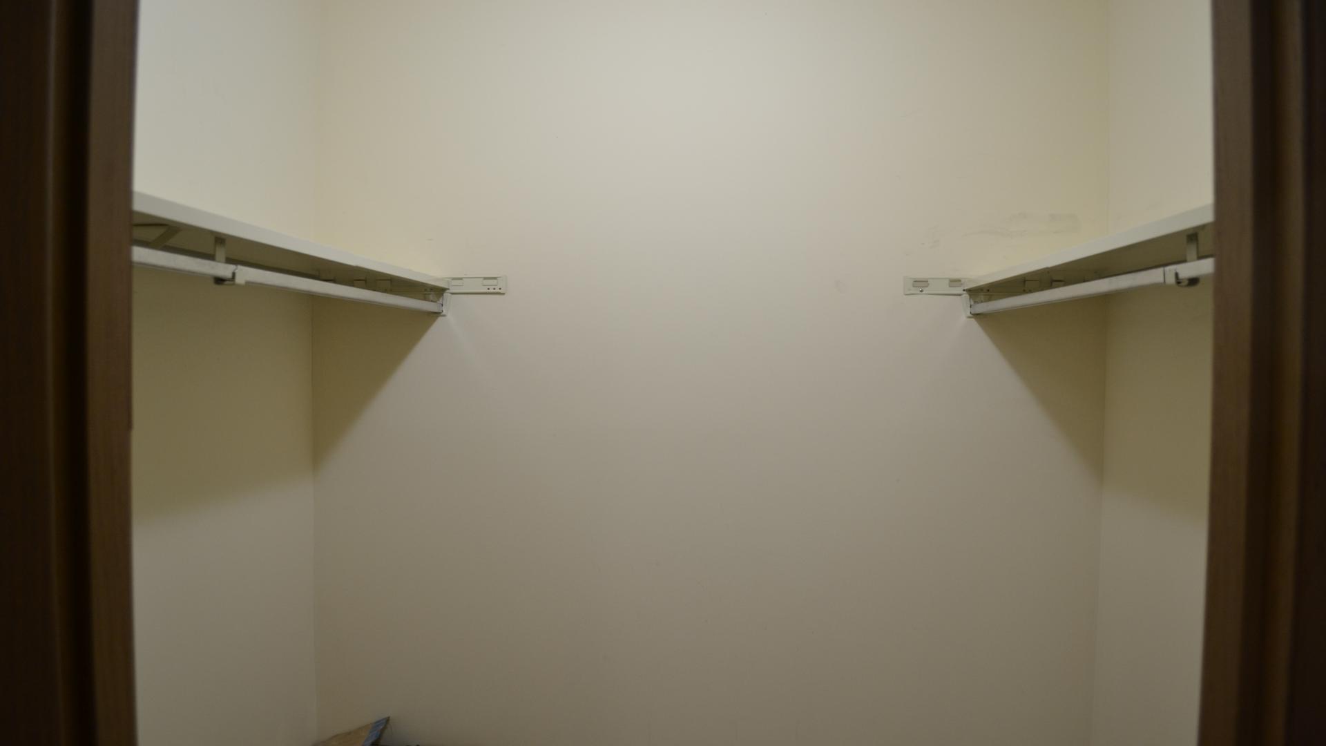 1031 Armsgate Road, Springfield, Ohio 45503