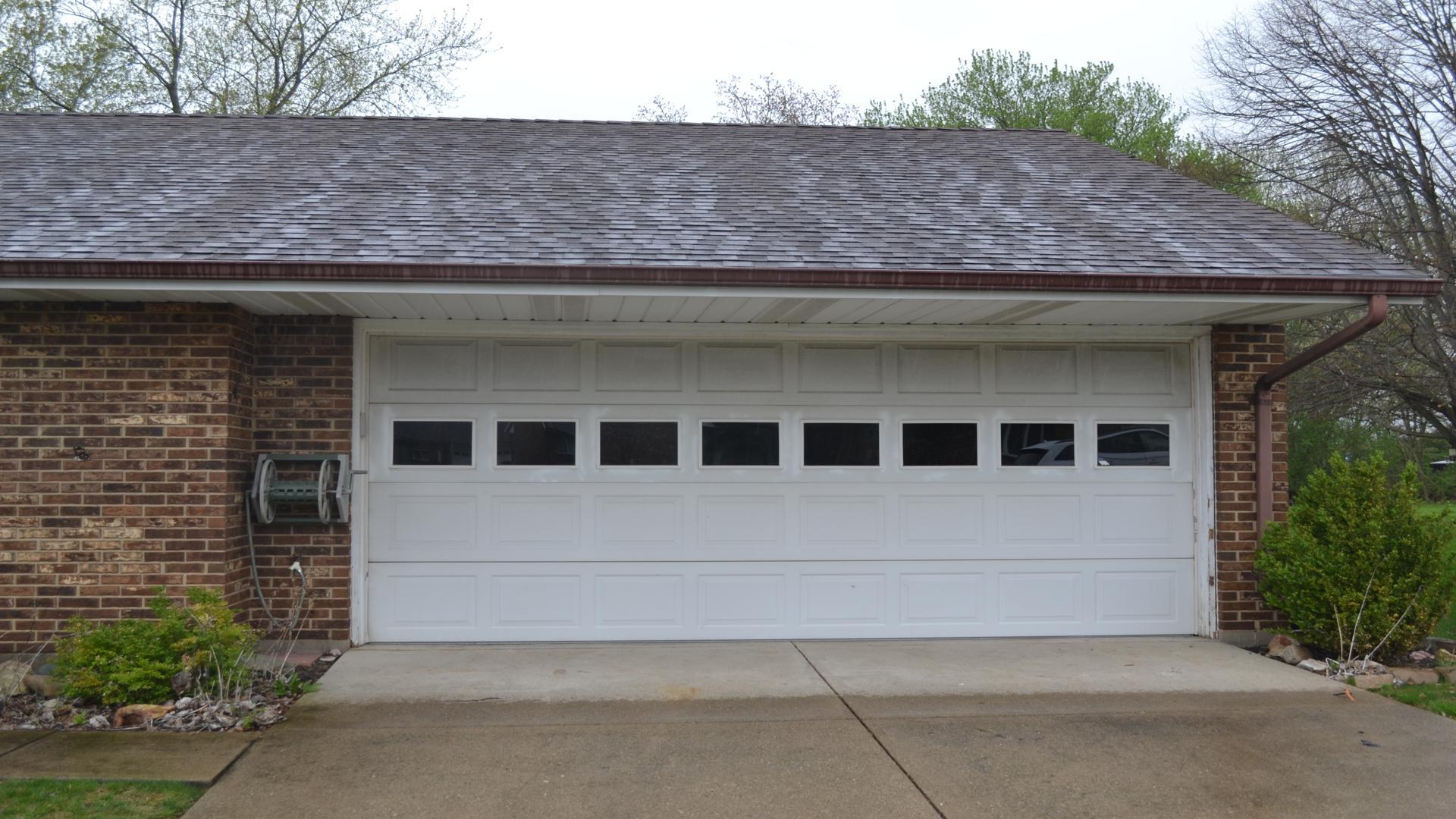 1031 Armsgate Road, Springfield, Ohio 45503