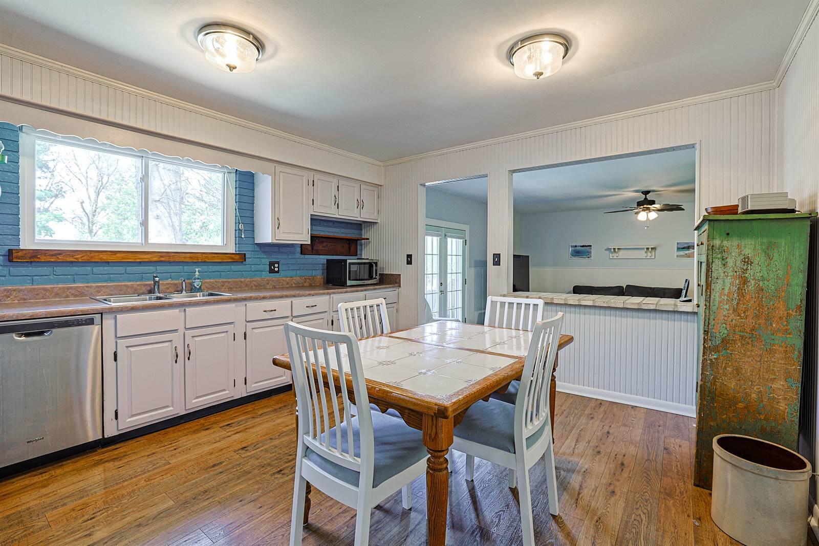 885 Michaels Road, Tipp City, Ohio 45371