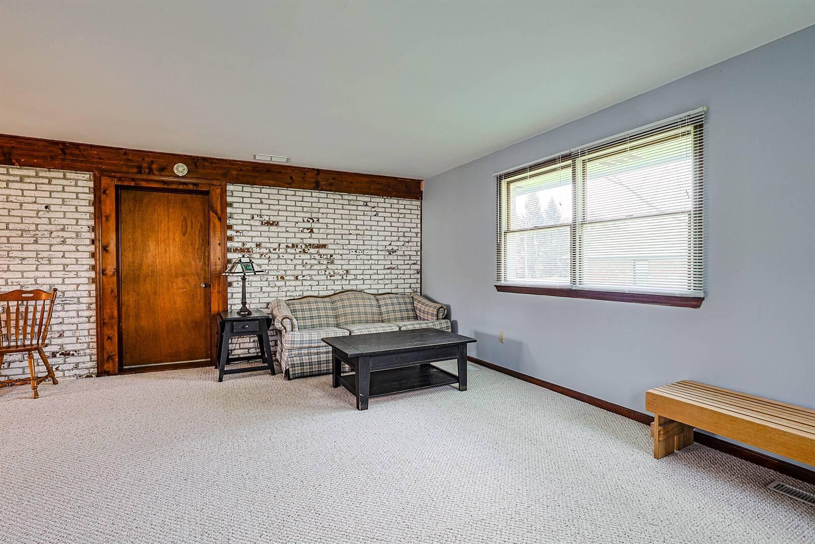 885 Michaels Road, Tipp City, Ohio 45371