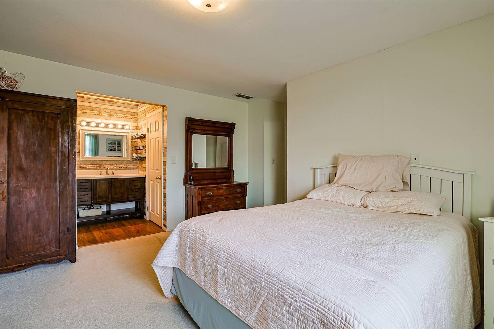 885 Michaels Road, Tipp City, Ohio 45371