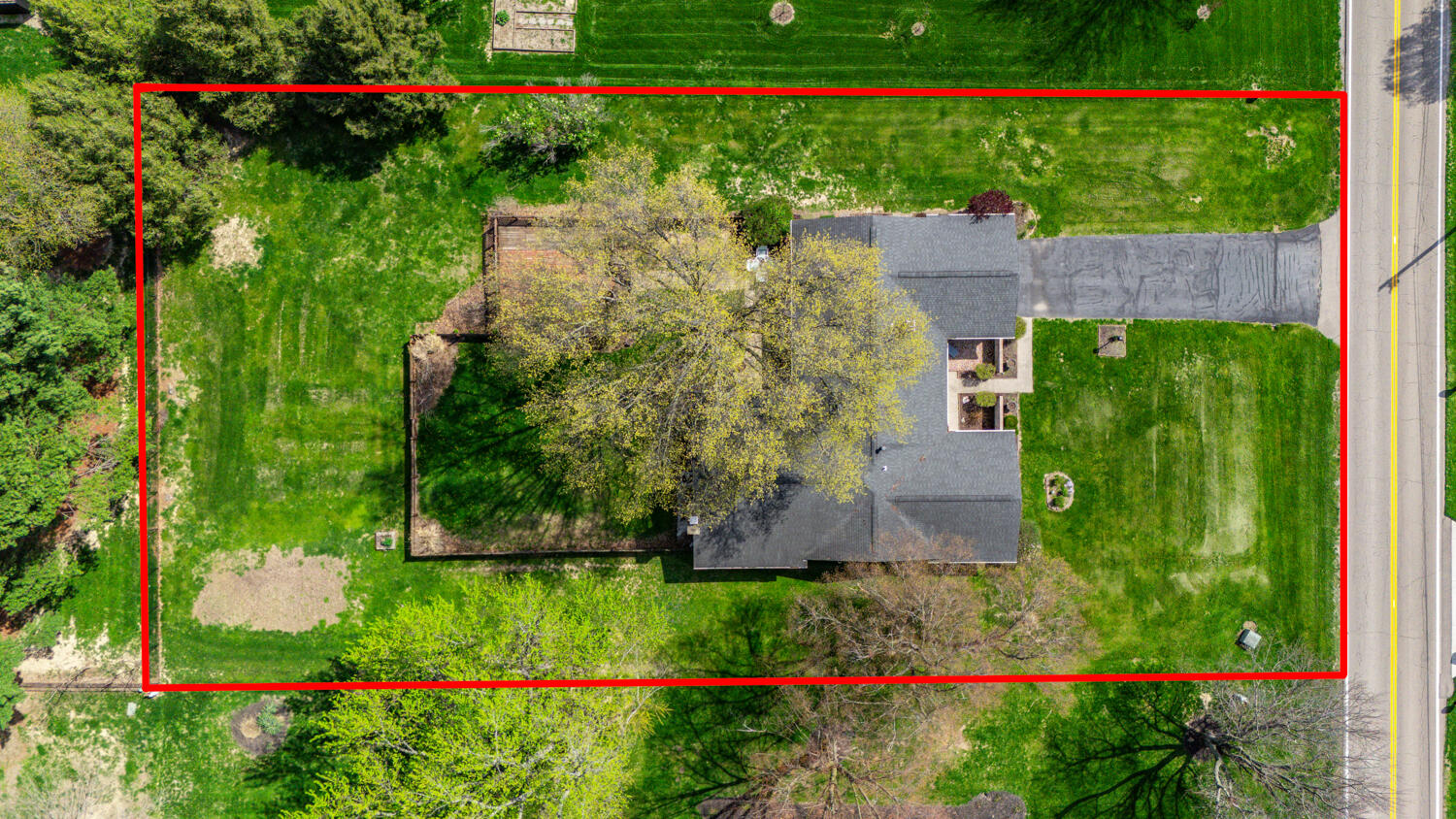 885 Michaels Road, Tipp City, Ohio 45371