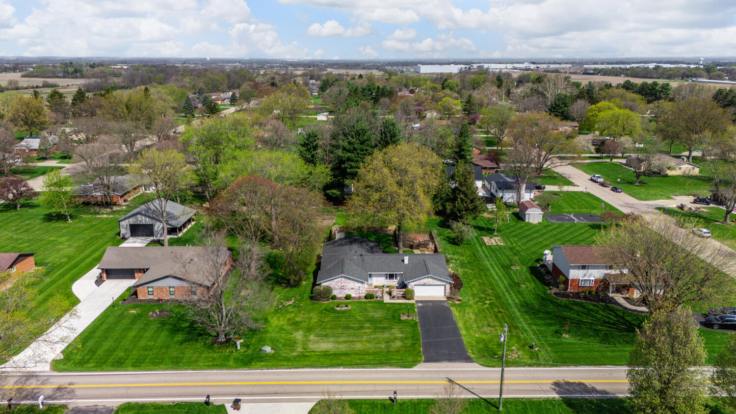 885 Michaels Road, Tipp City, Ohio 45371