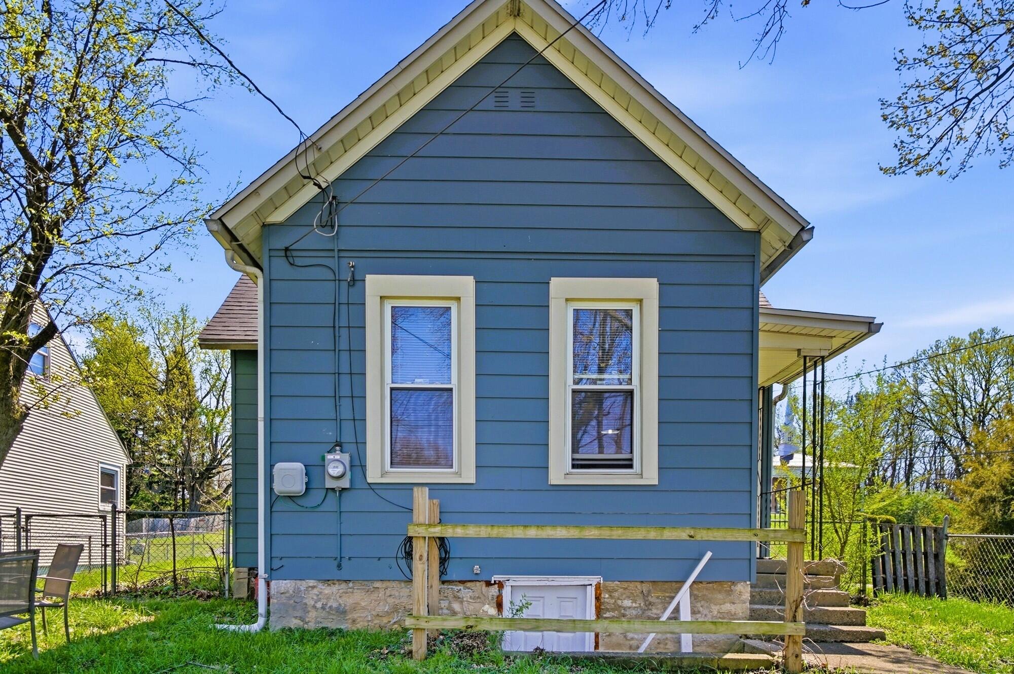 1027 Lafayette Avenue, Springfield, Ohio 45505