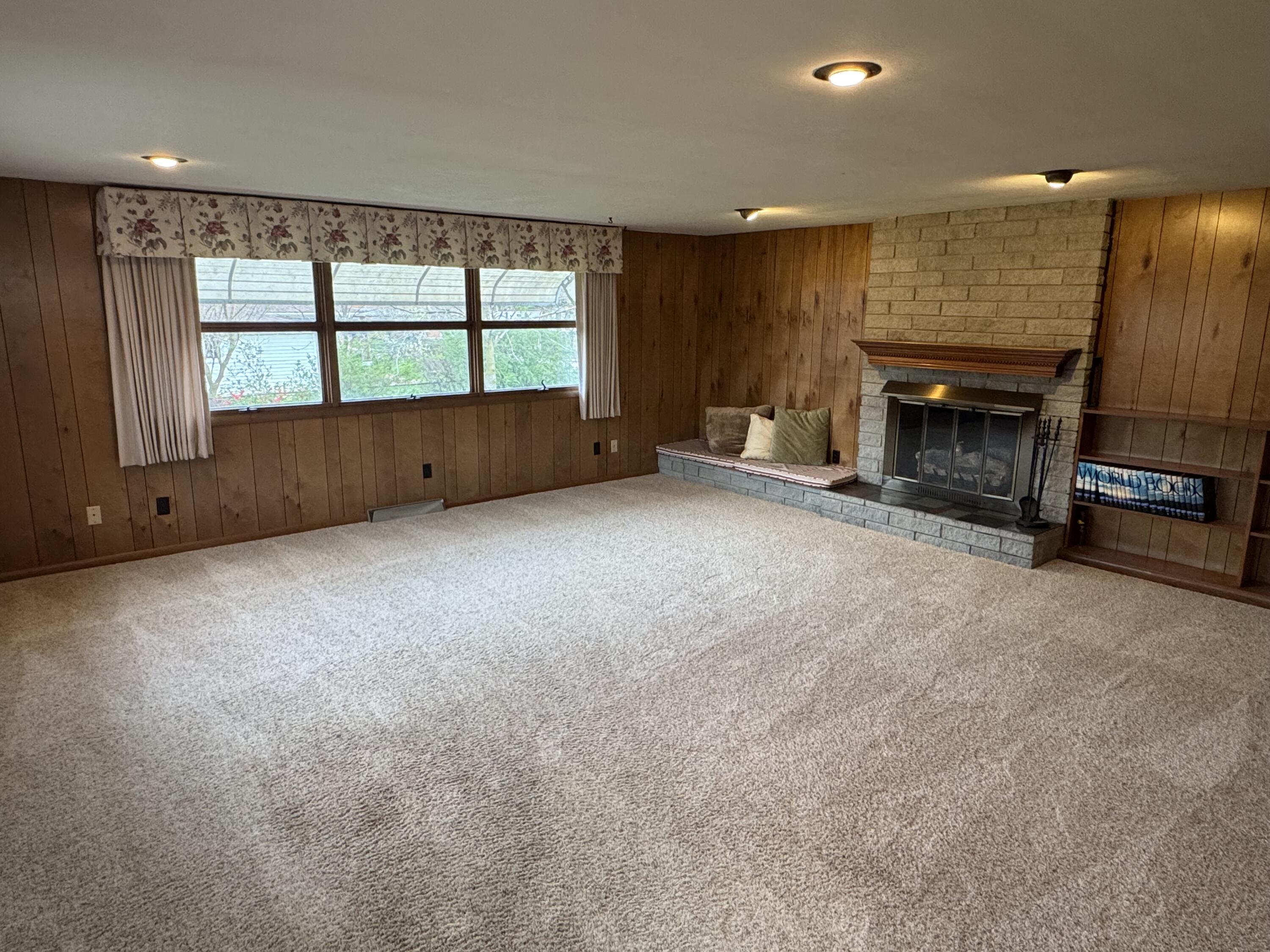 4841 Chippendale Drive, Springfield, Ohio 45503