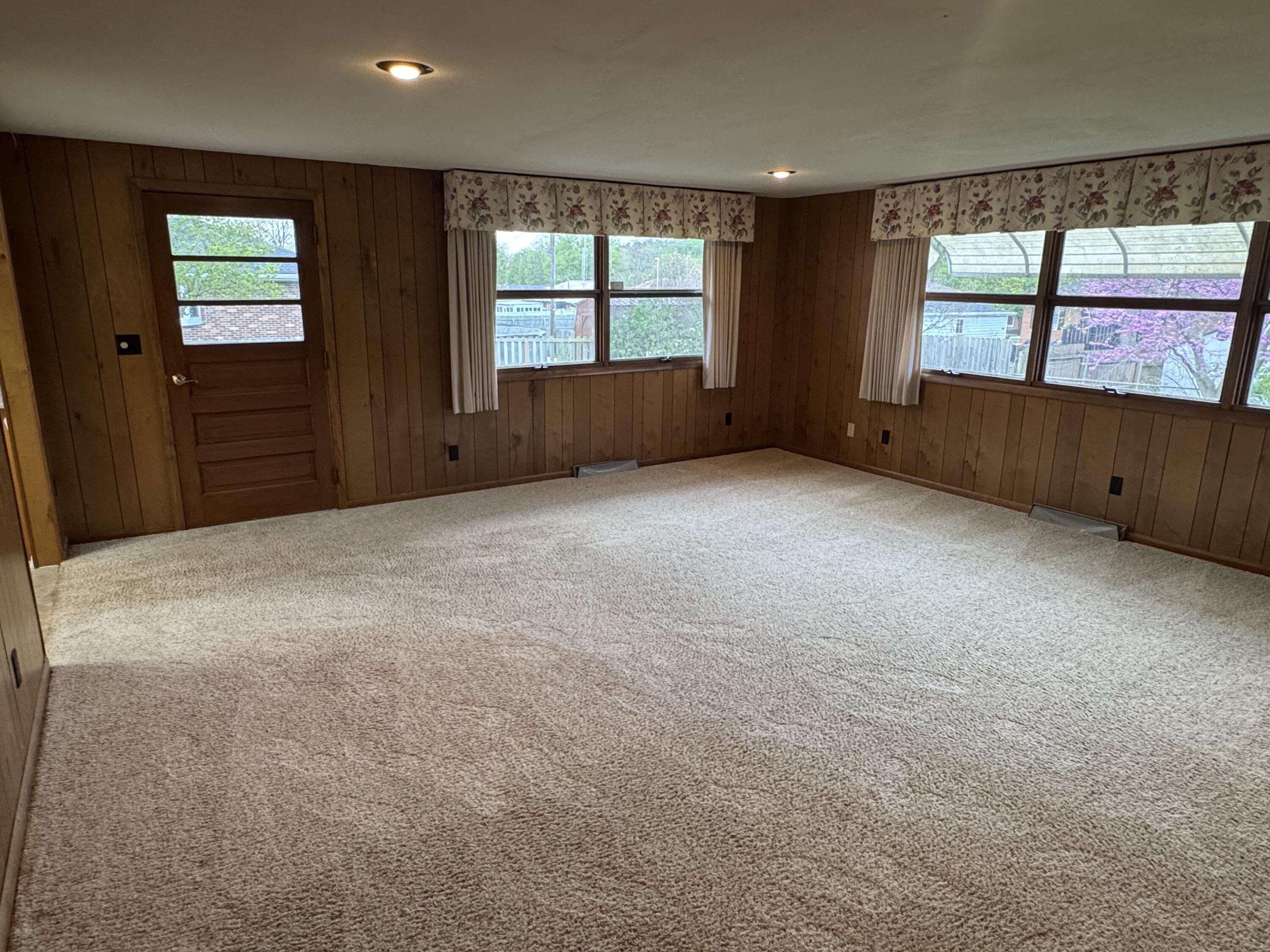 4841 Chippendale Drive, Springfield, Ohio 45503