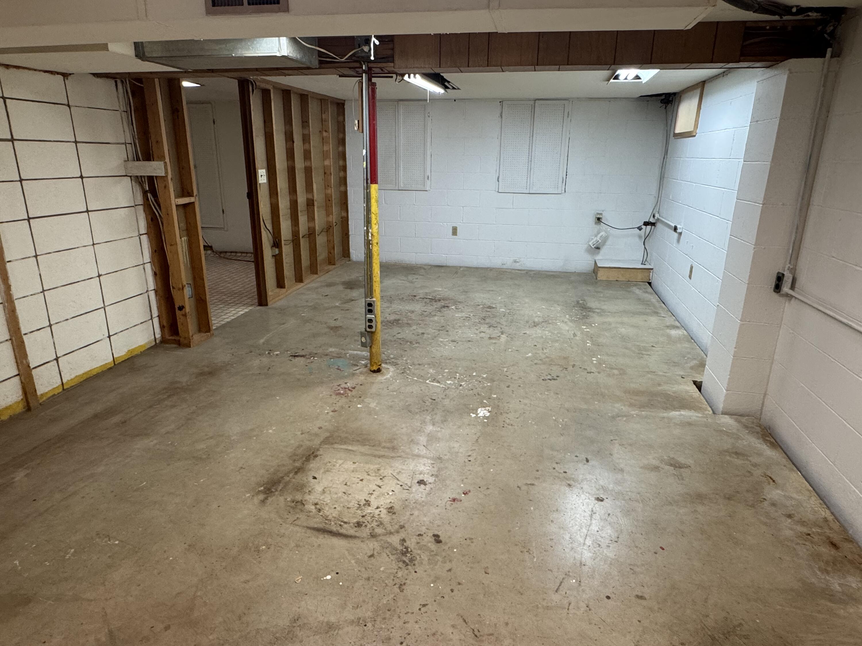 4841 Chippendale Drive, Springfield, Ohio 45503