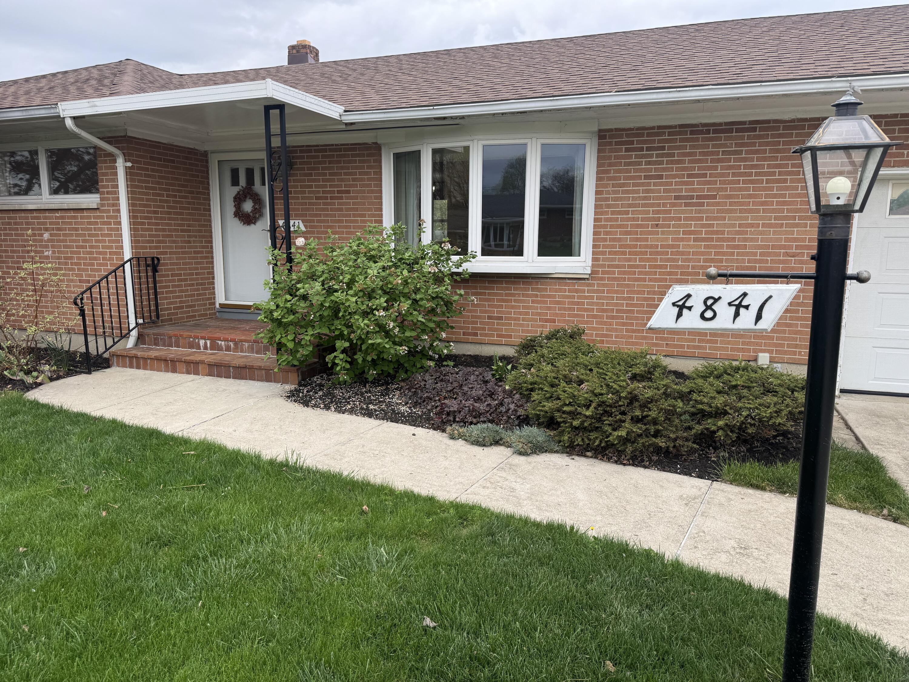 4841 Chippendale Drive, Springfield, Ohio 45503