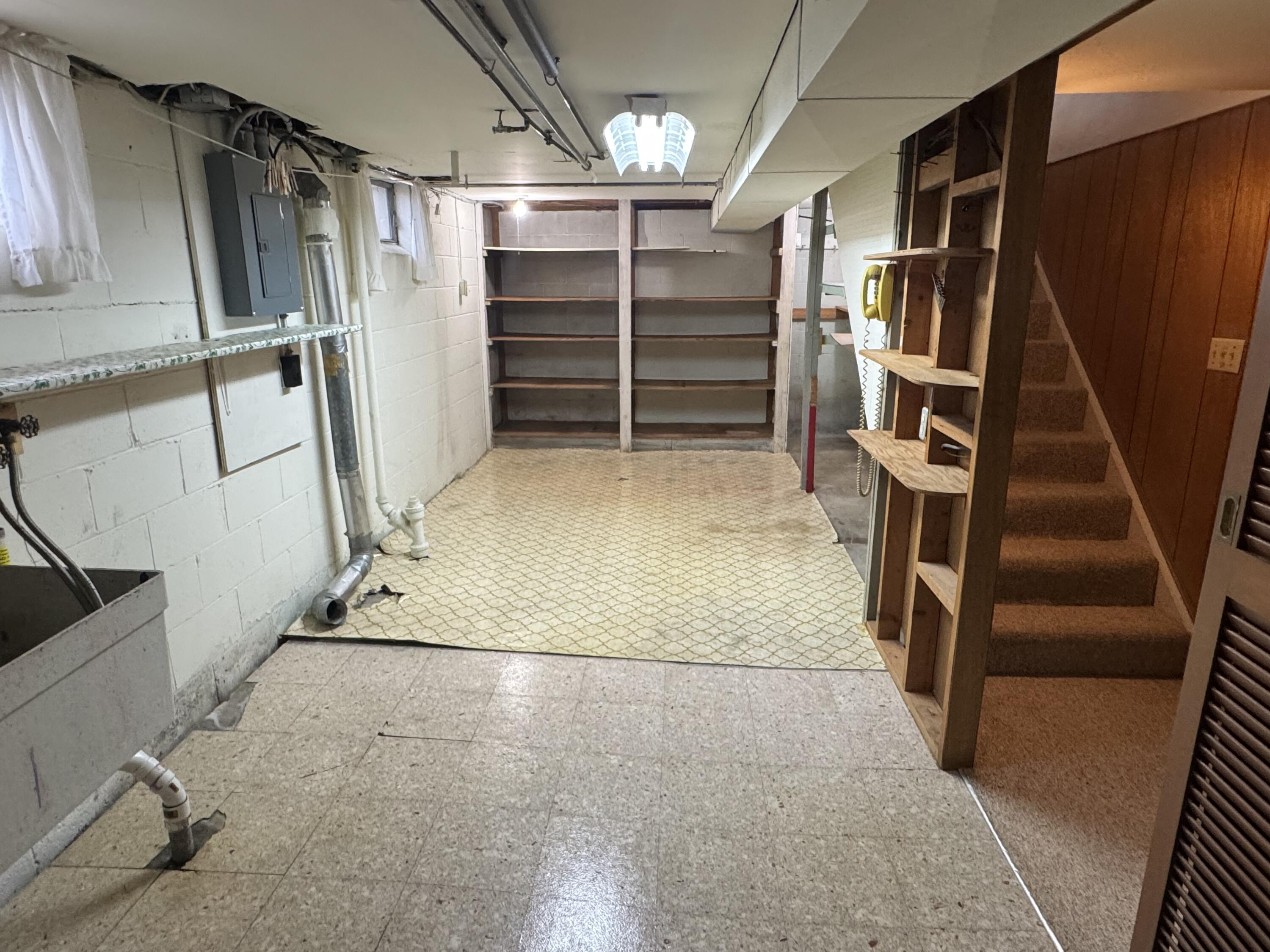 4841 Chippendale Drive, Springfield, Ohio 45503