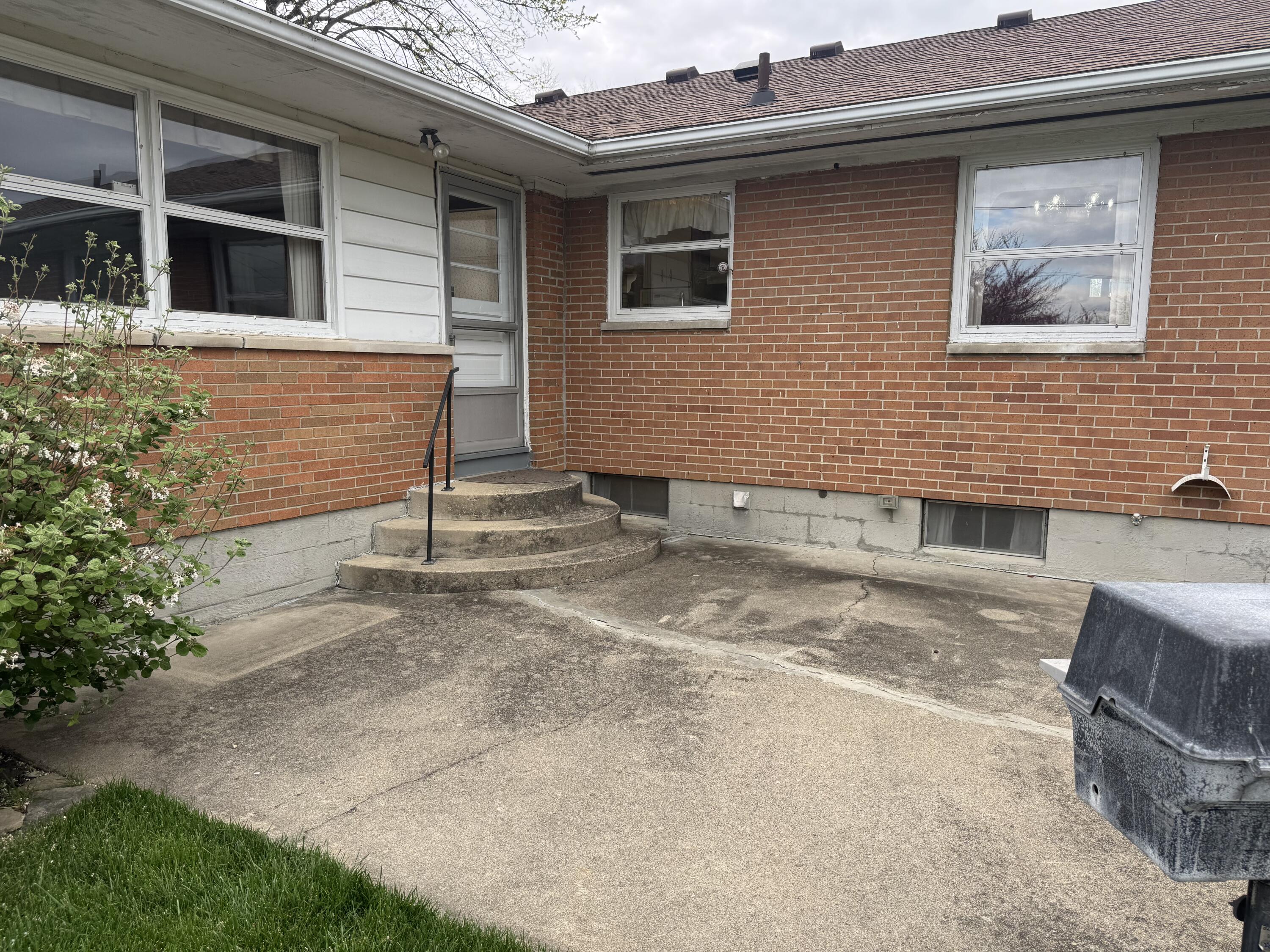 4841 Chippendale Drive, Springfield, Ohio 45503