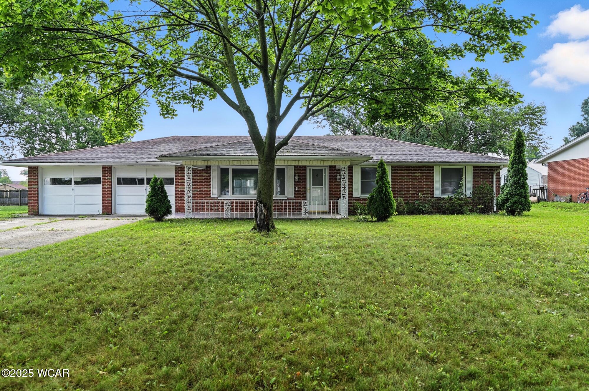 2268 Glenwood Avenue, Lima, Ohio