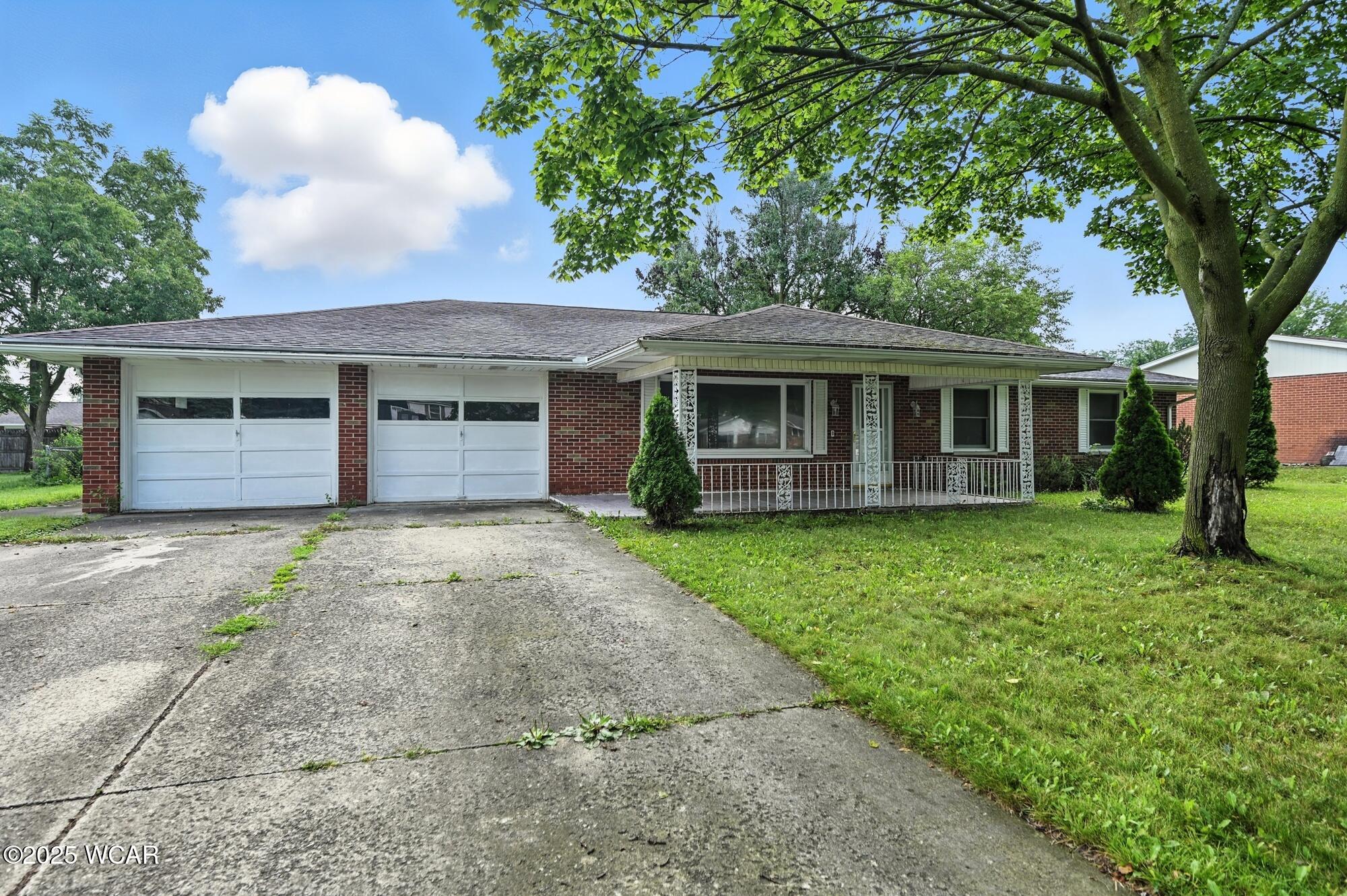 2268 Glenwood Avenue, Lima, Ohio
