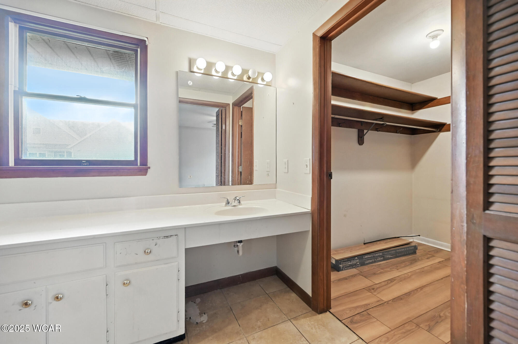 2268 Glenwood Avenue, Lima, Ohio