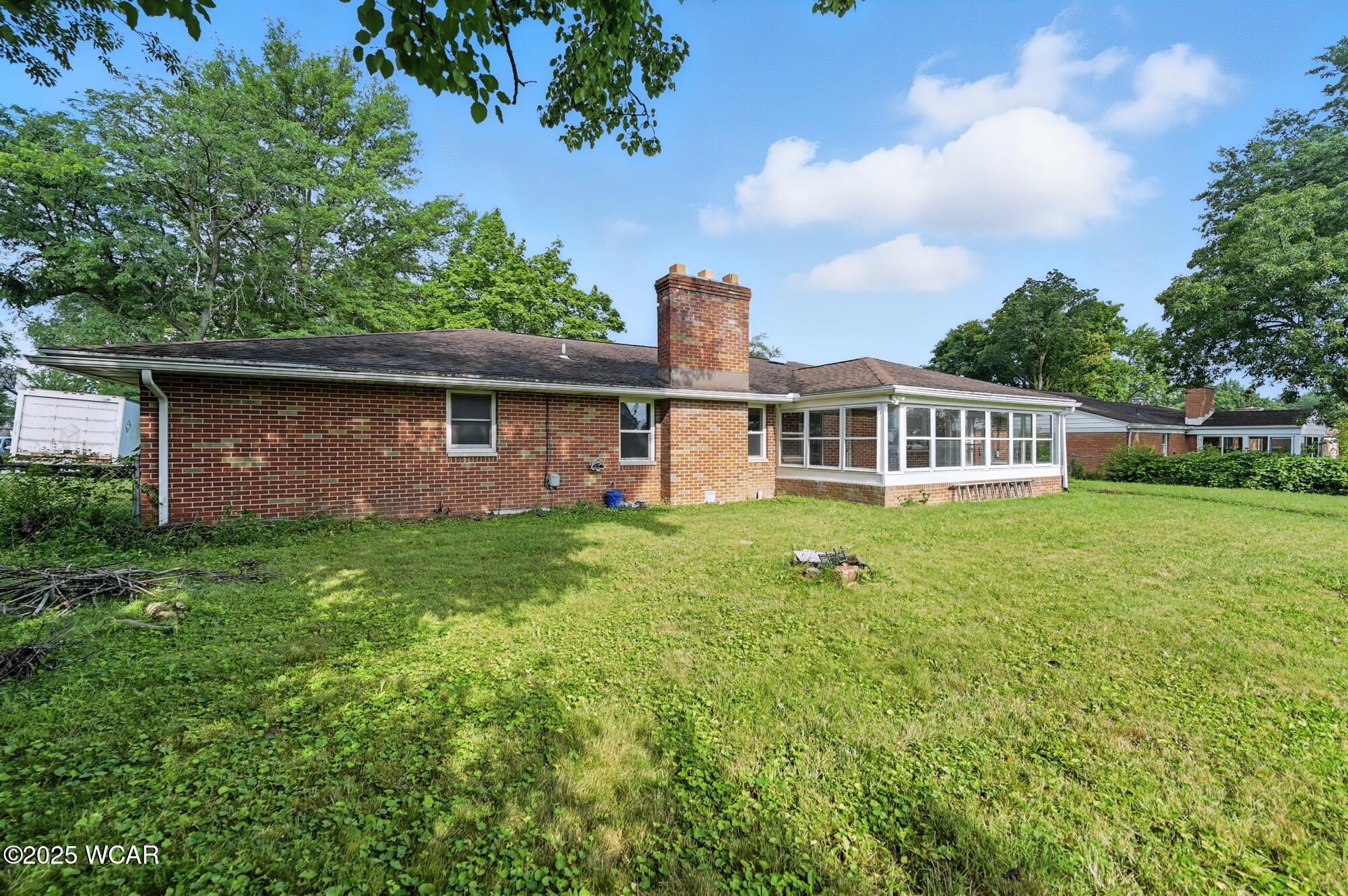 2268 Glenwood Avenue, Lima, Ohio