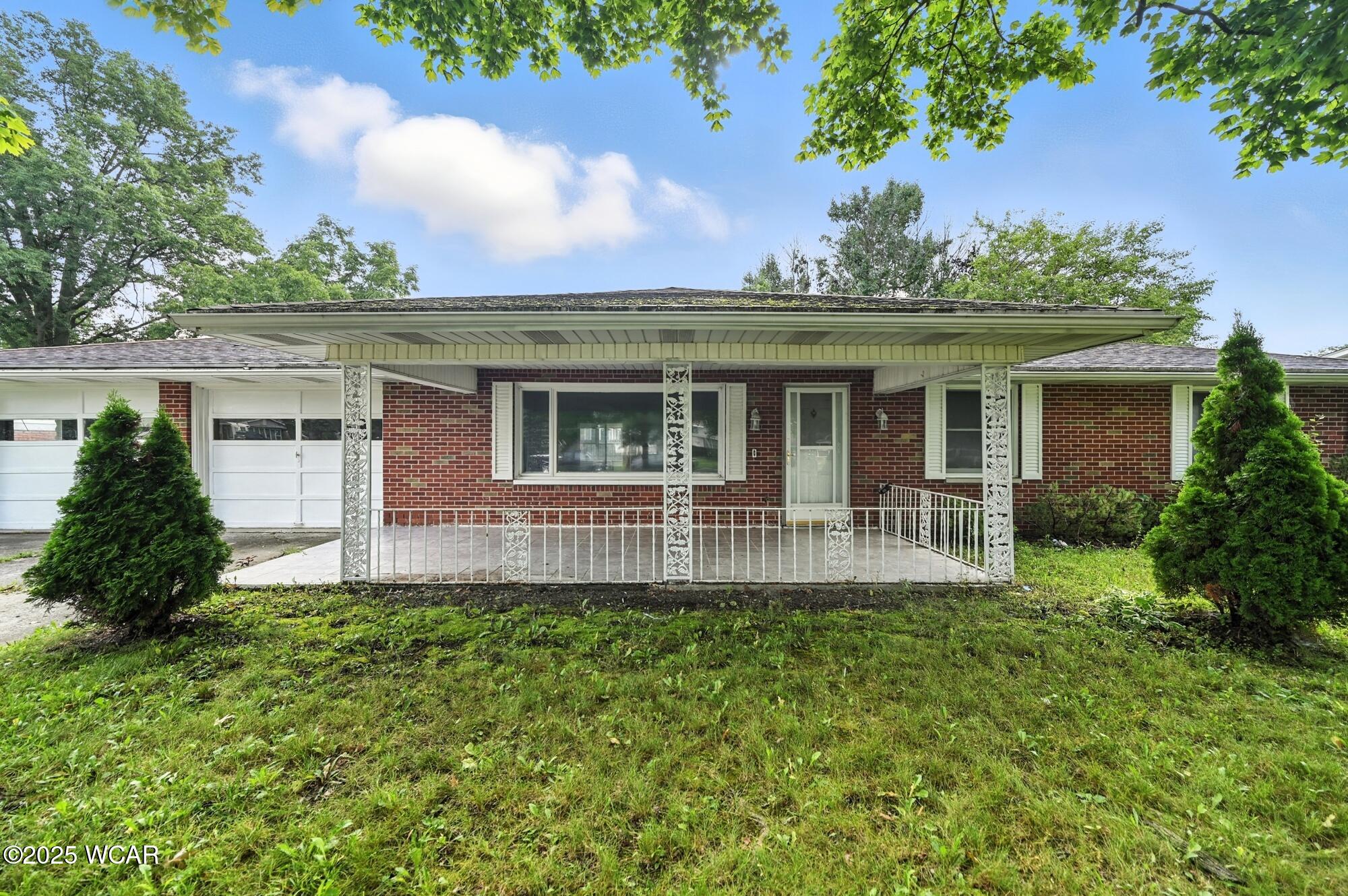 2268 Glenwood Avenue, Lima, Ohio
