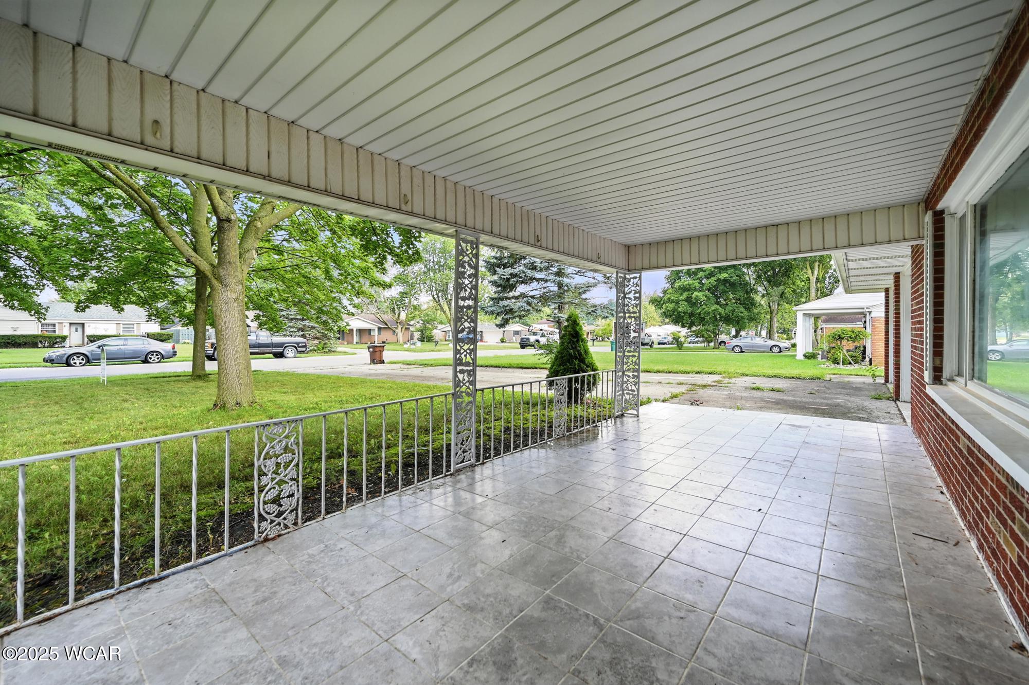 2268 Glenwood Avenue, Lima, Ohio