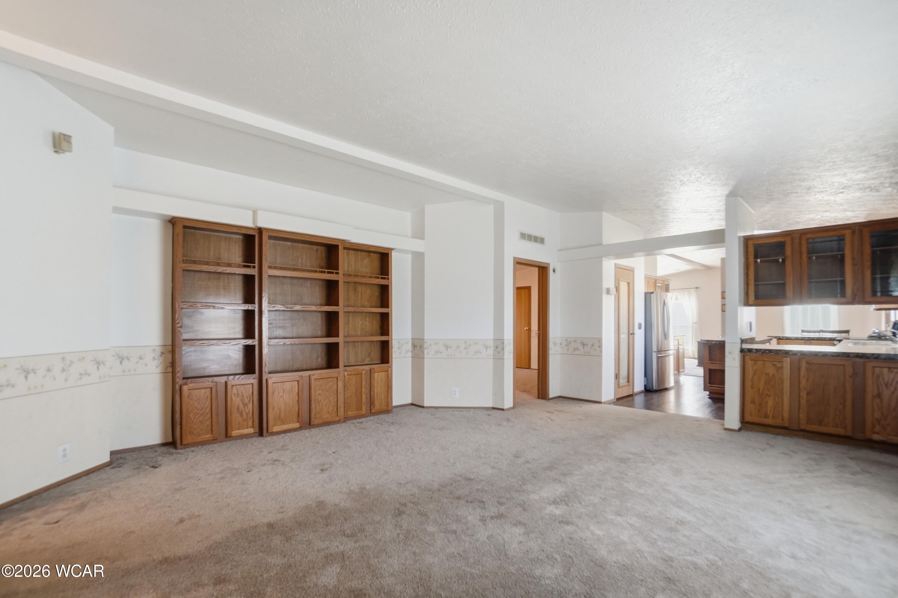 595 Lakeridge Drive, Lima, Ohio