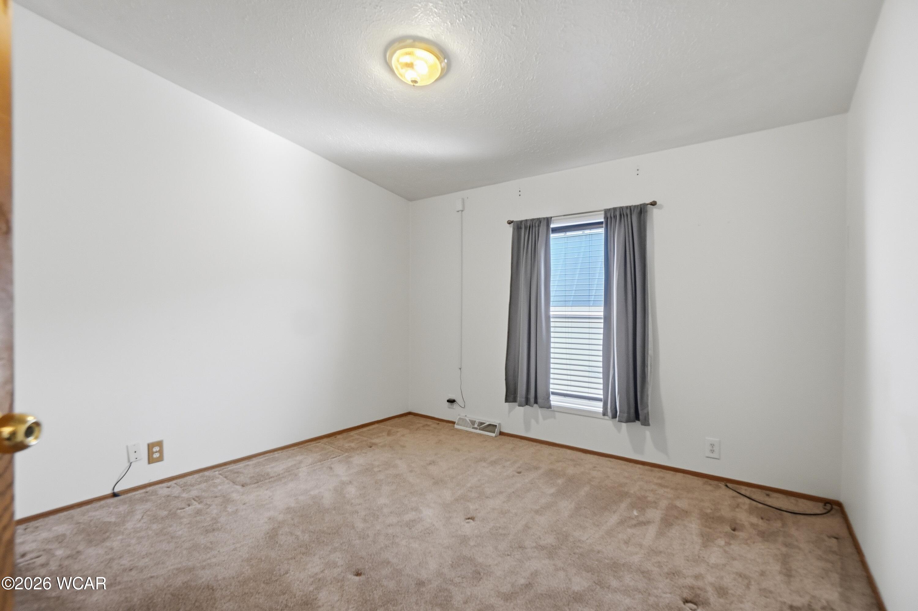 595 Lakeridge Drive, Lima, Ohio