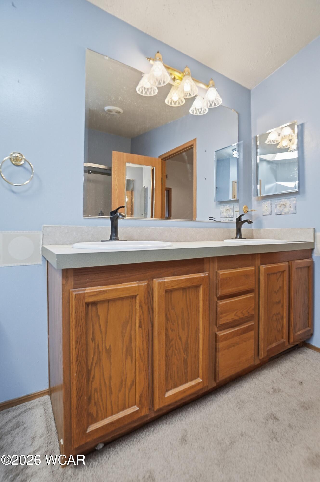 595 Lakeridge Drive, Lima, Ohio