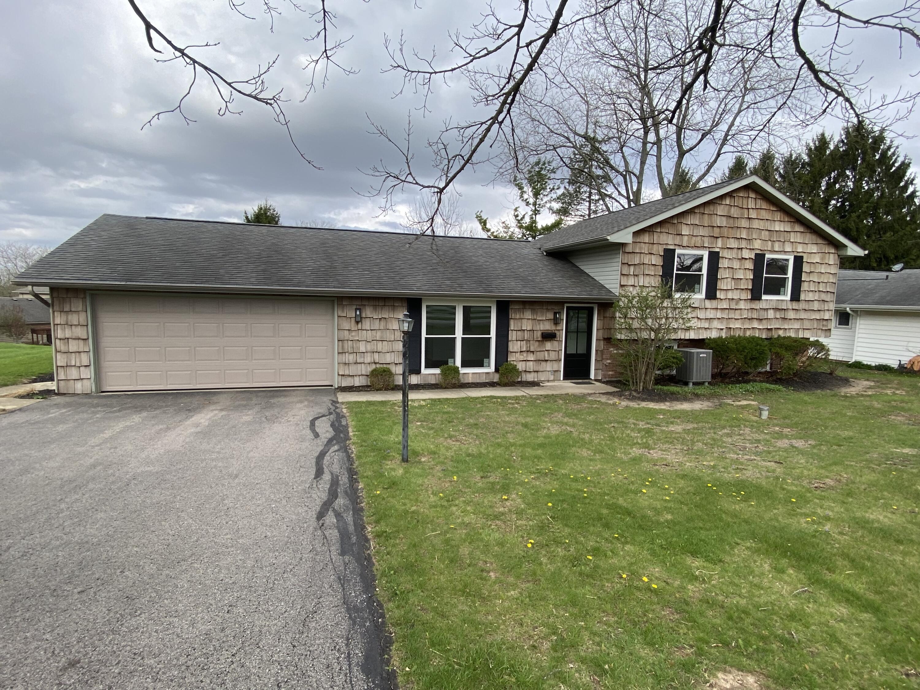209 Shady Lane Drive, Bellefontaine, Ohio 43311