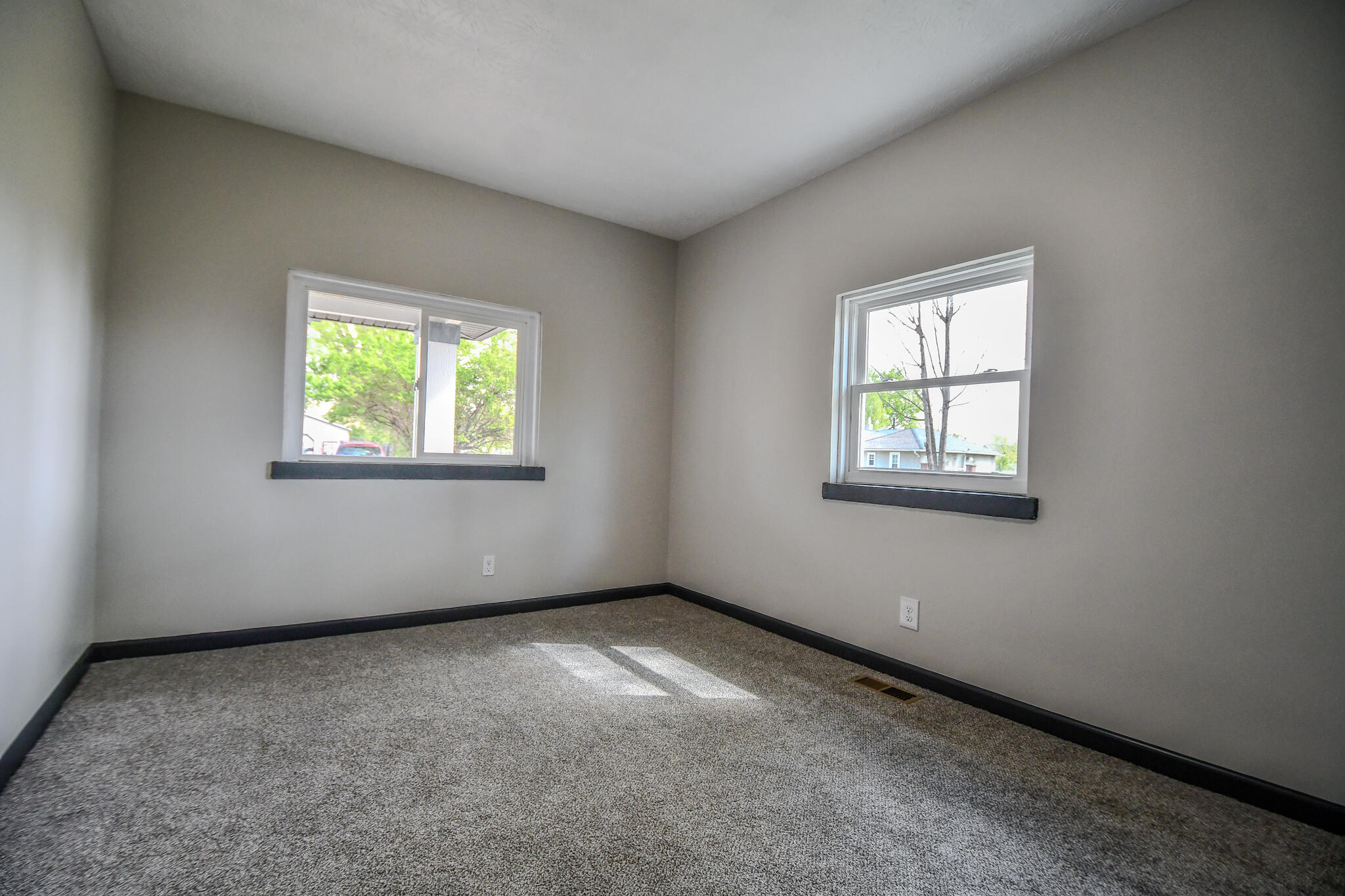 19 University Road, Medway, Ohio 45341