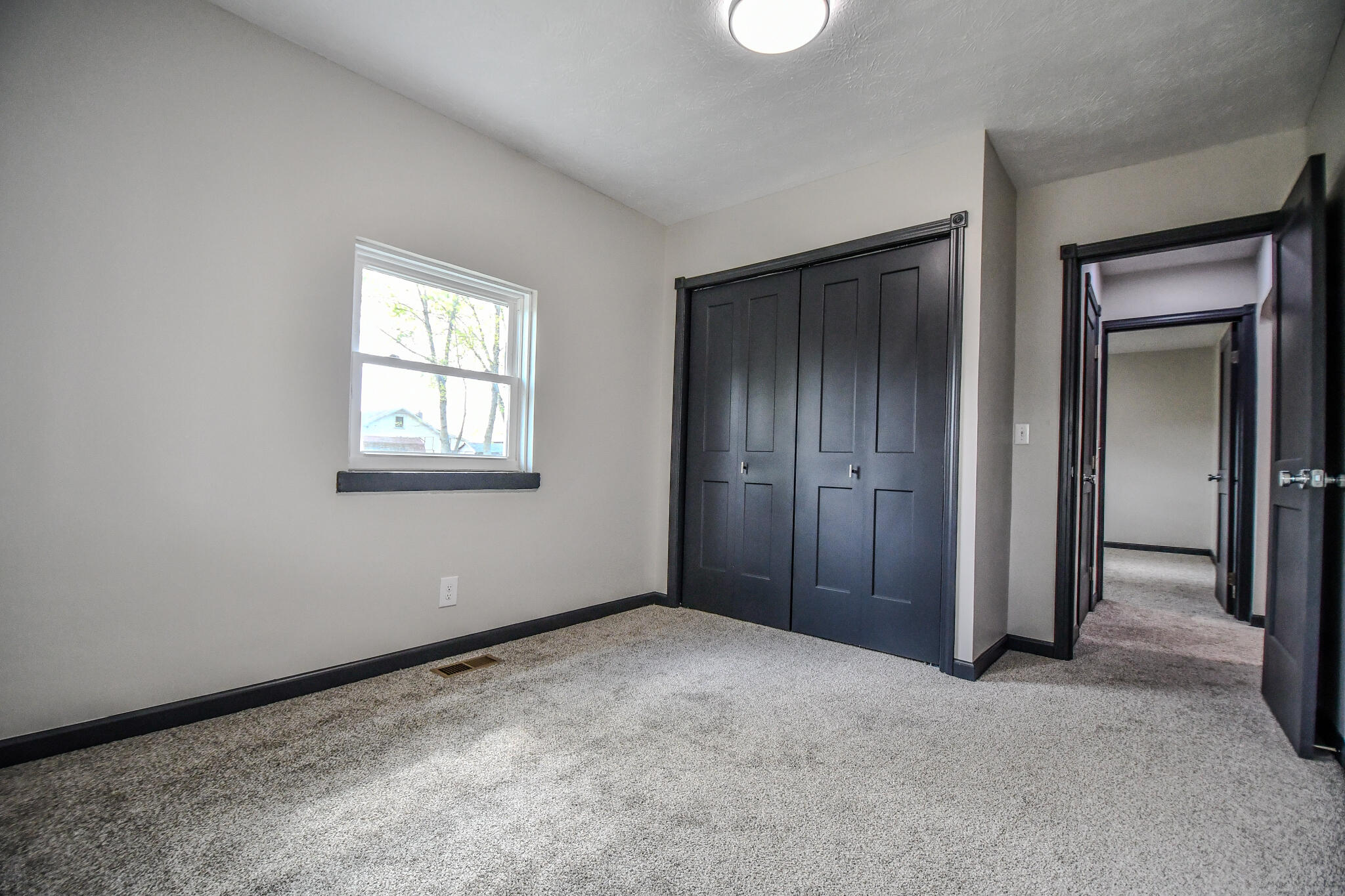 19 University Road, Medway, Ohio 45341