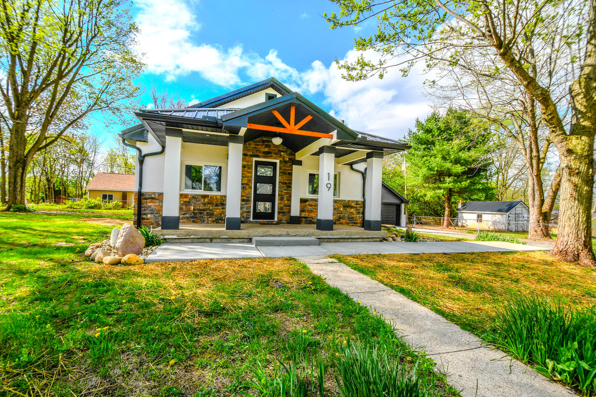 19 University Road, Medway, Ohio 45341