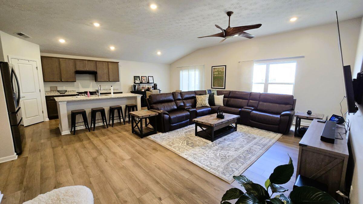 1702 Chevington Chase, Tipp City, Ohio 45371