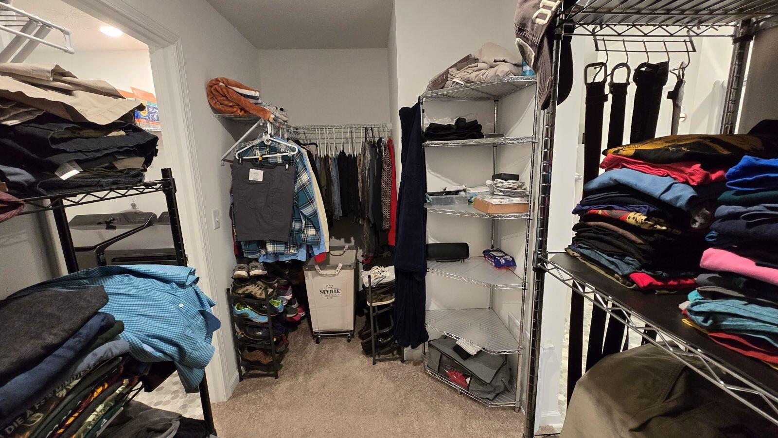 1702 Chevington Chase, Tipp City, Ohio 45371