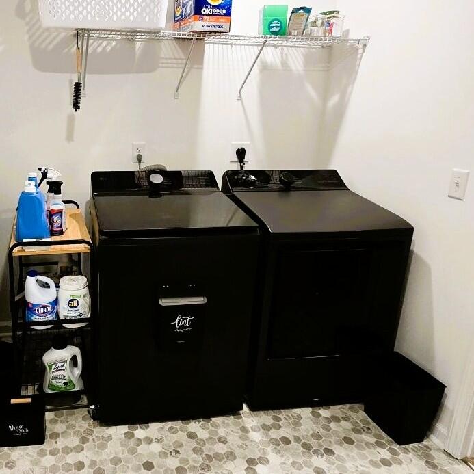 1702 Chevington Chase, Tipp City, Ohio 45371