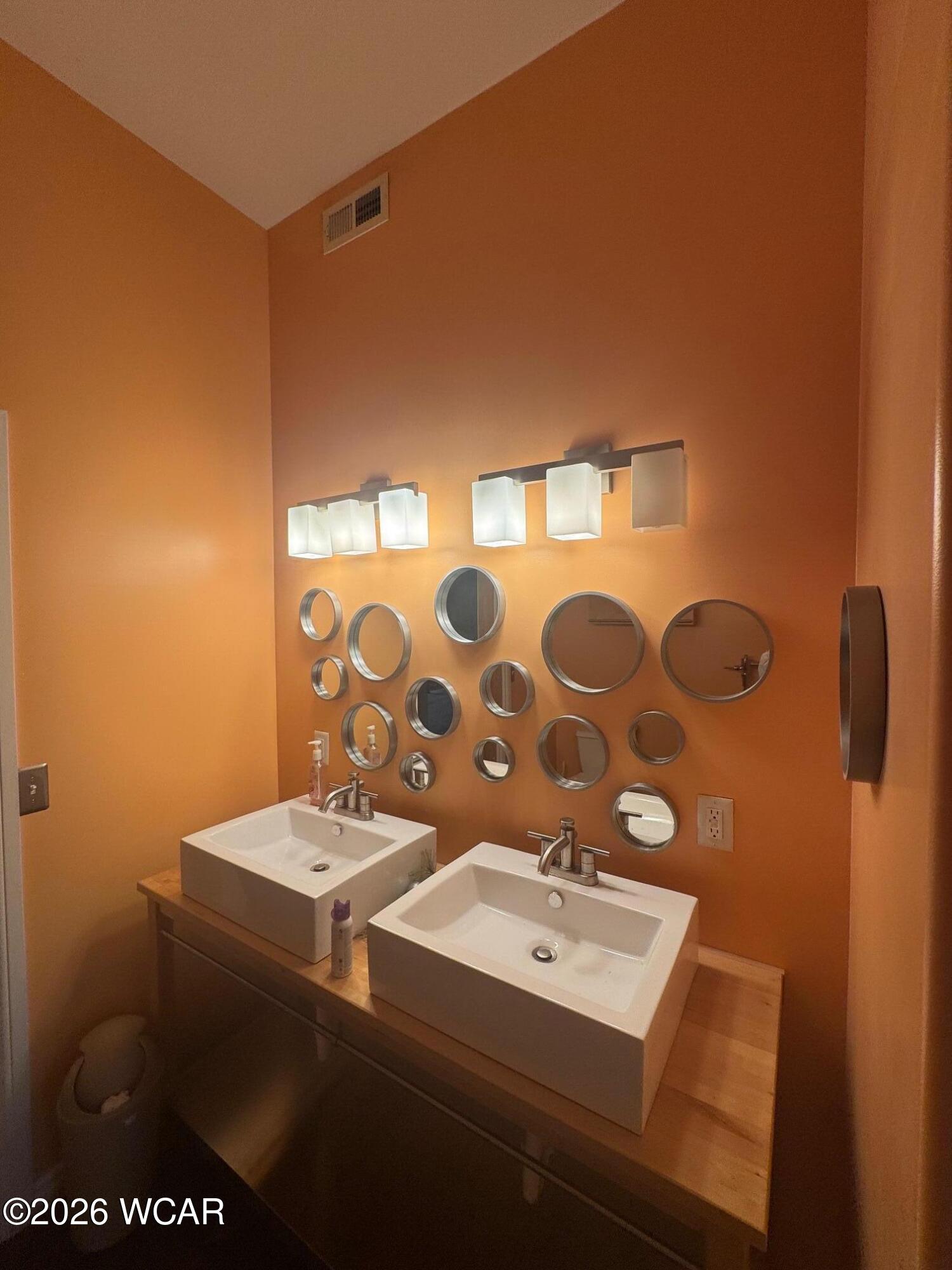 100-104 Columbus Street, Kenton, Ohio