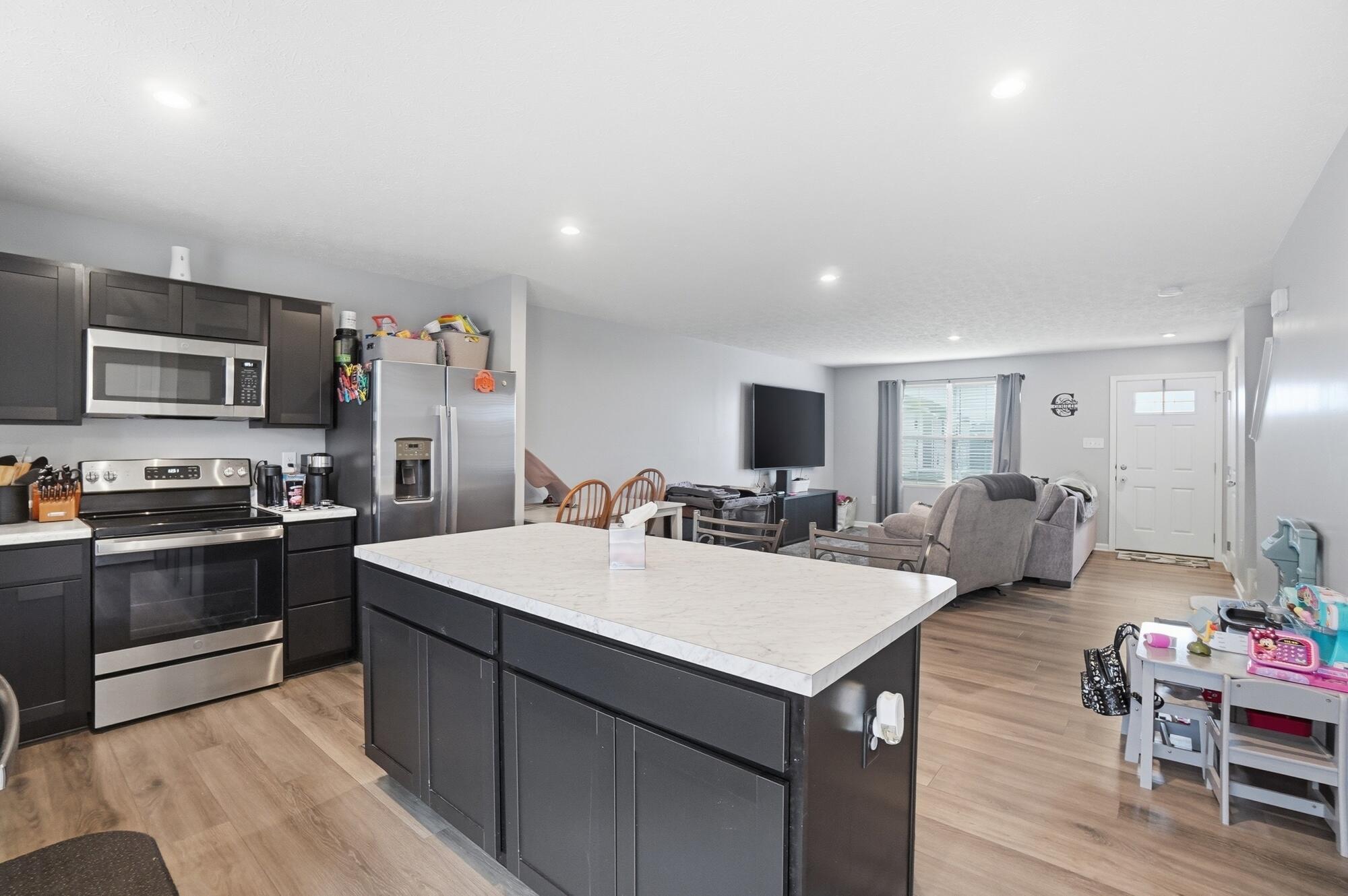 207 Chesapeake Circle, Springfield, Ohio 45505