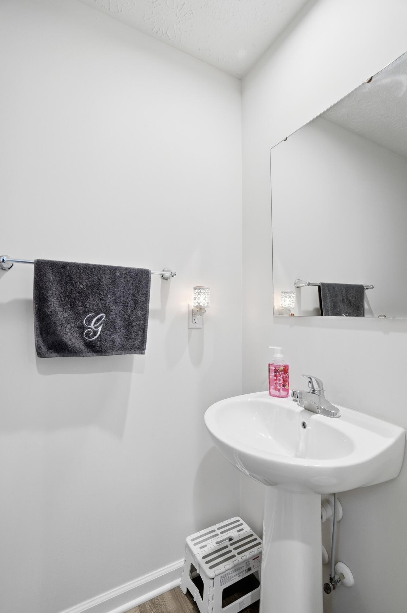 207 Chesapeake Circle, Springfield, Ohio 45505