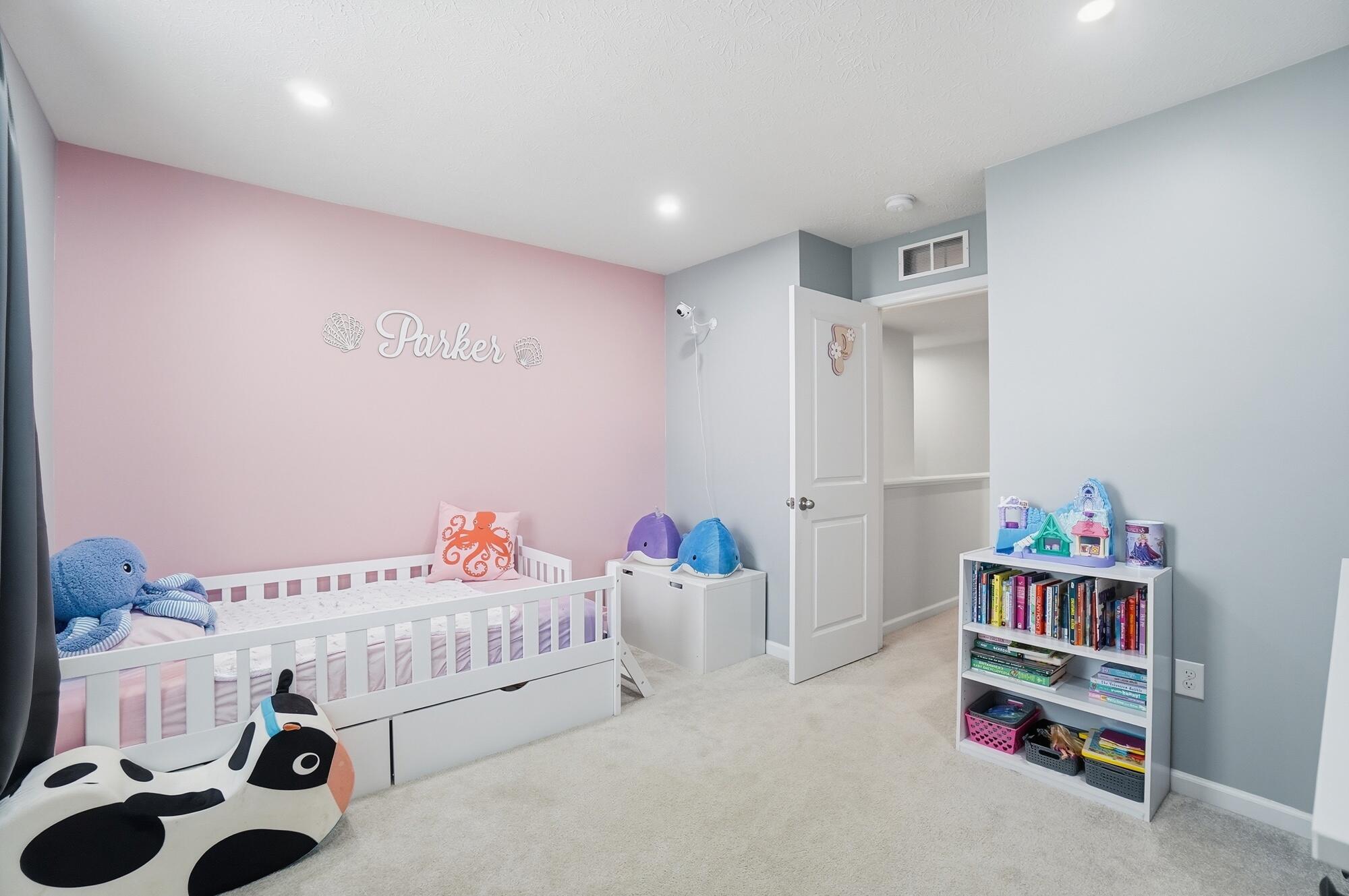 207 Chesapeake Circle, Springfield, Ohio 45505