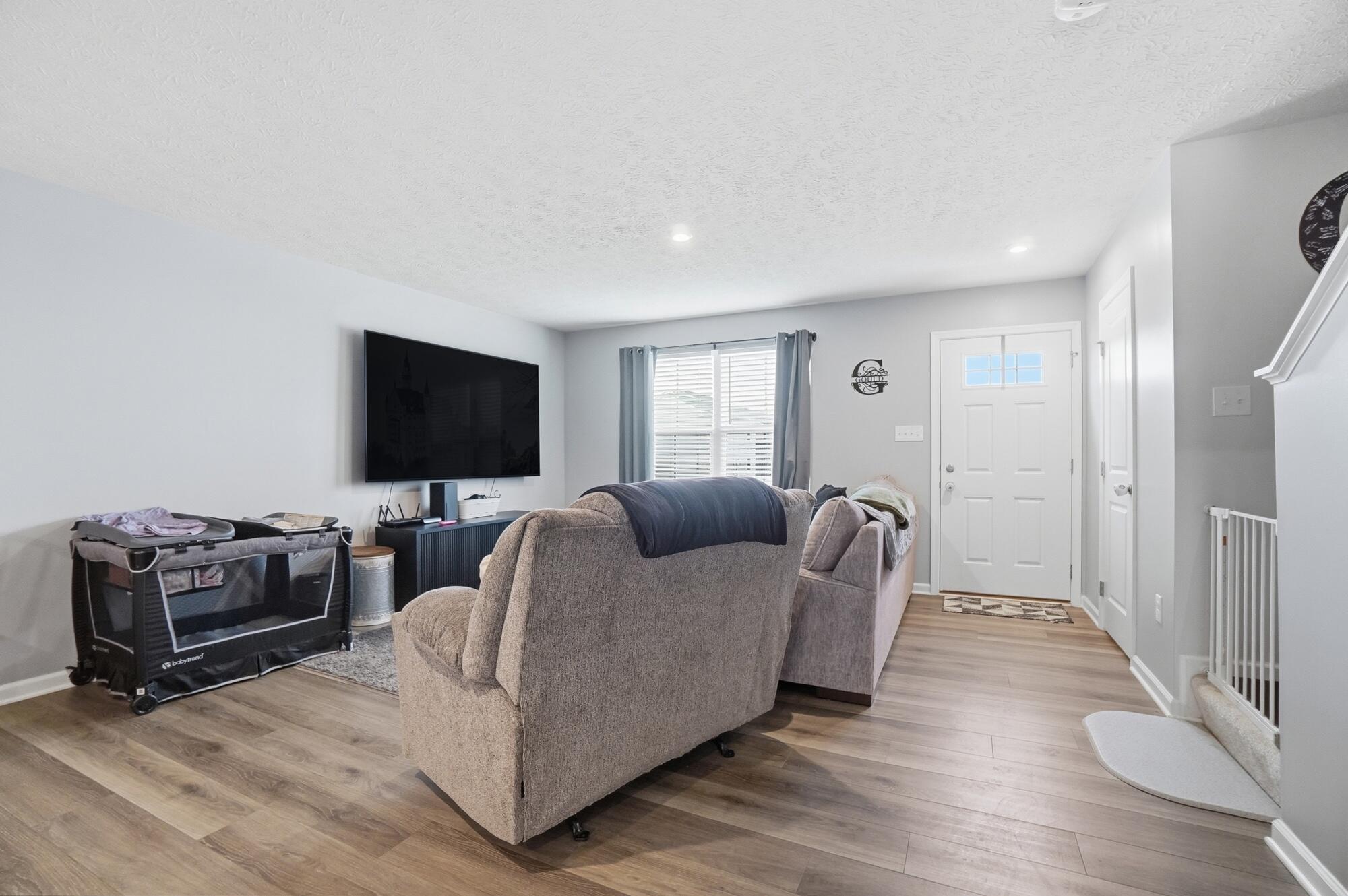 207 Chesapeake Circle, Springfield, Ohio 45505