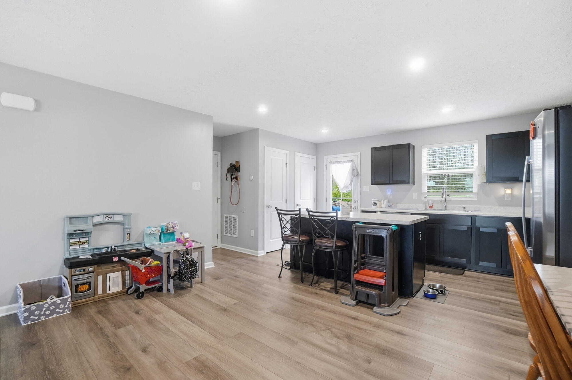 207 Chesapeake Circle, Springfield, Ohio 45505