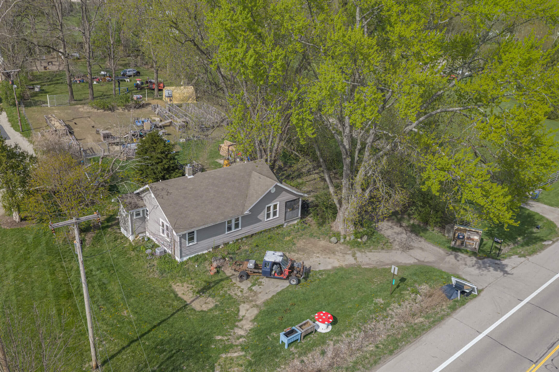 5654 National Road, Springfield, Ohio 45504