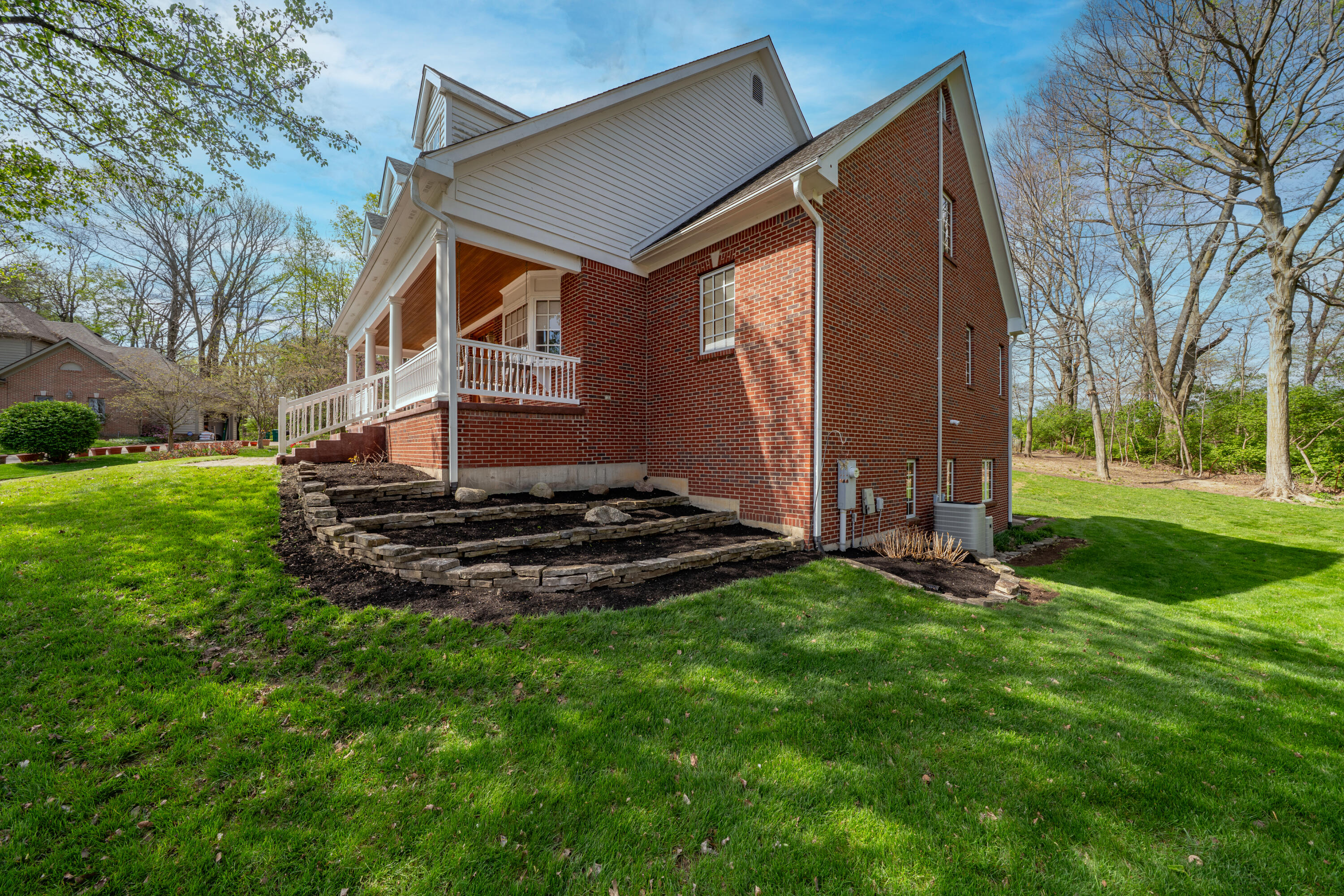 3955 Oakview Drive, Beavercreek, Ohio 45430