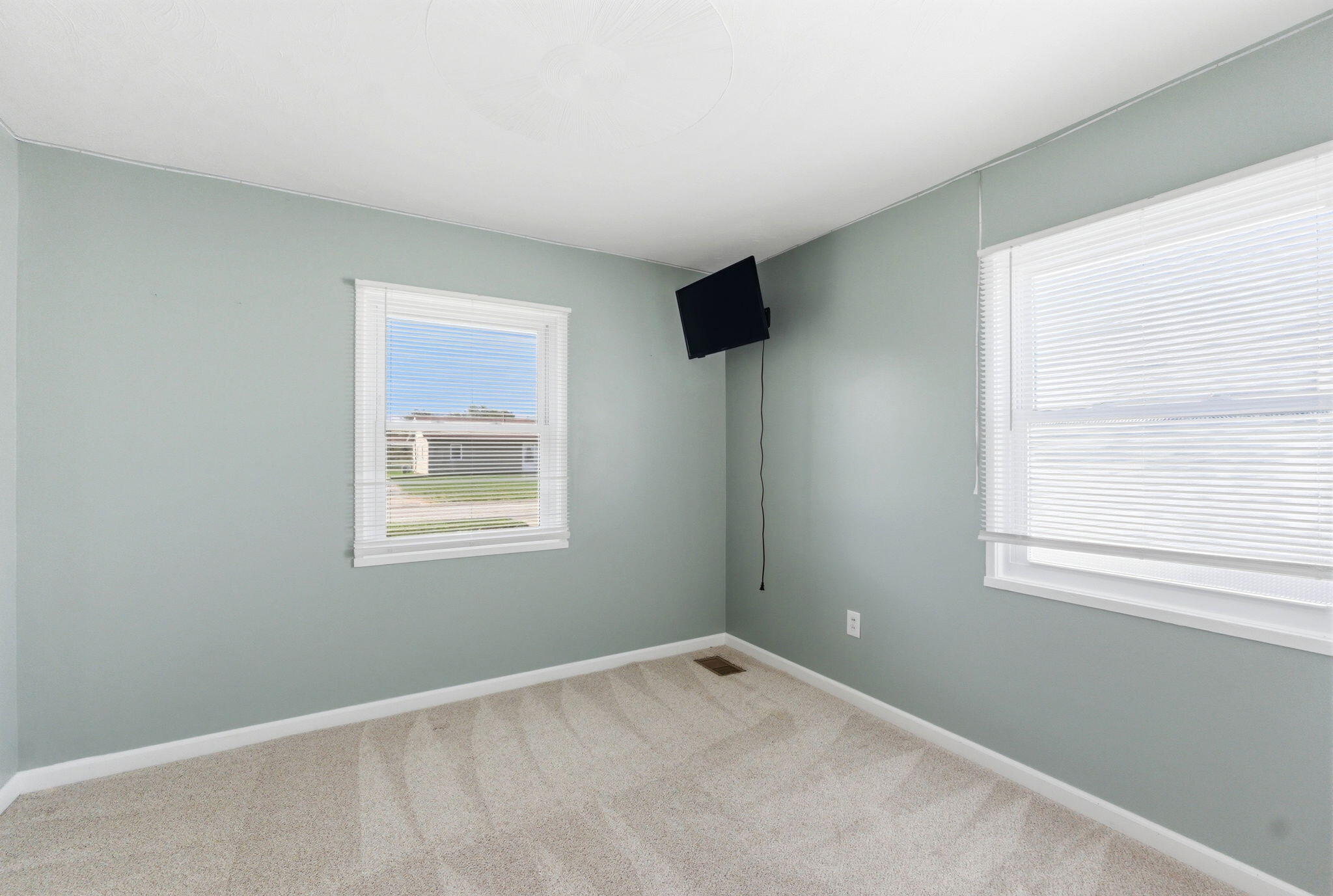 1146 Stewart Avenue, Xenia, Ohio 45385