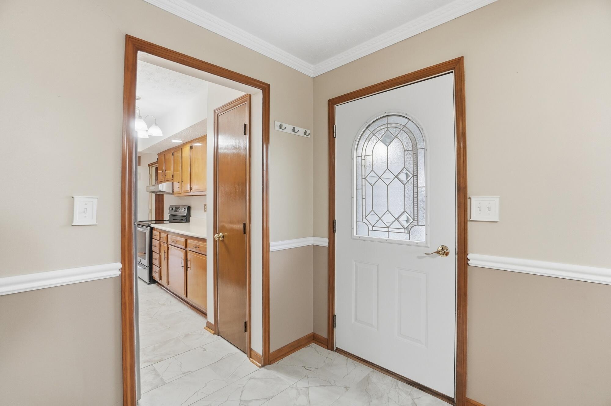 3715 Randee Lane, Springfield, Ohio 45502