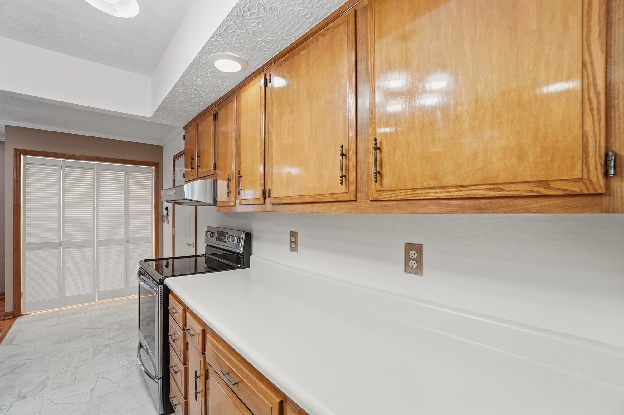 3715 Randee Lane, Springfield, Ohio 45502