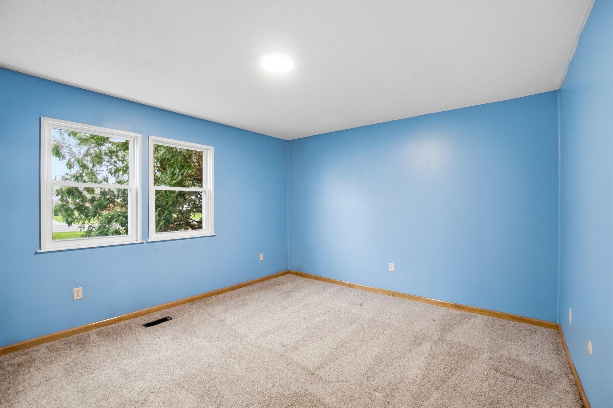 3715 Randee Lane, Springfield, Ohio 45502