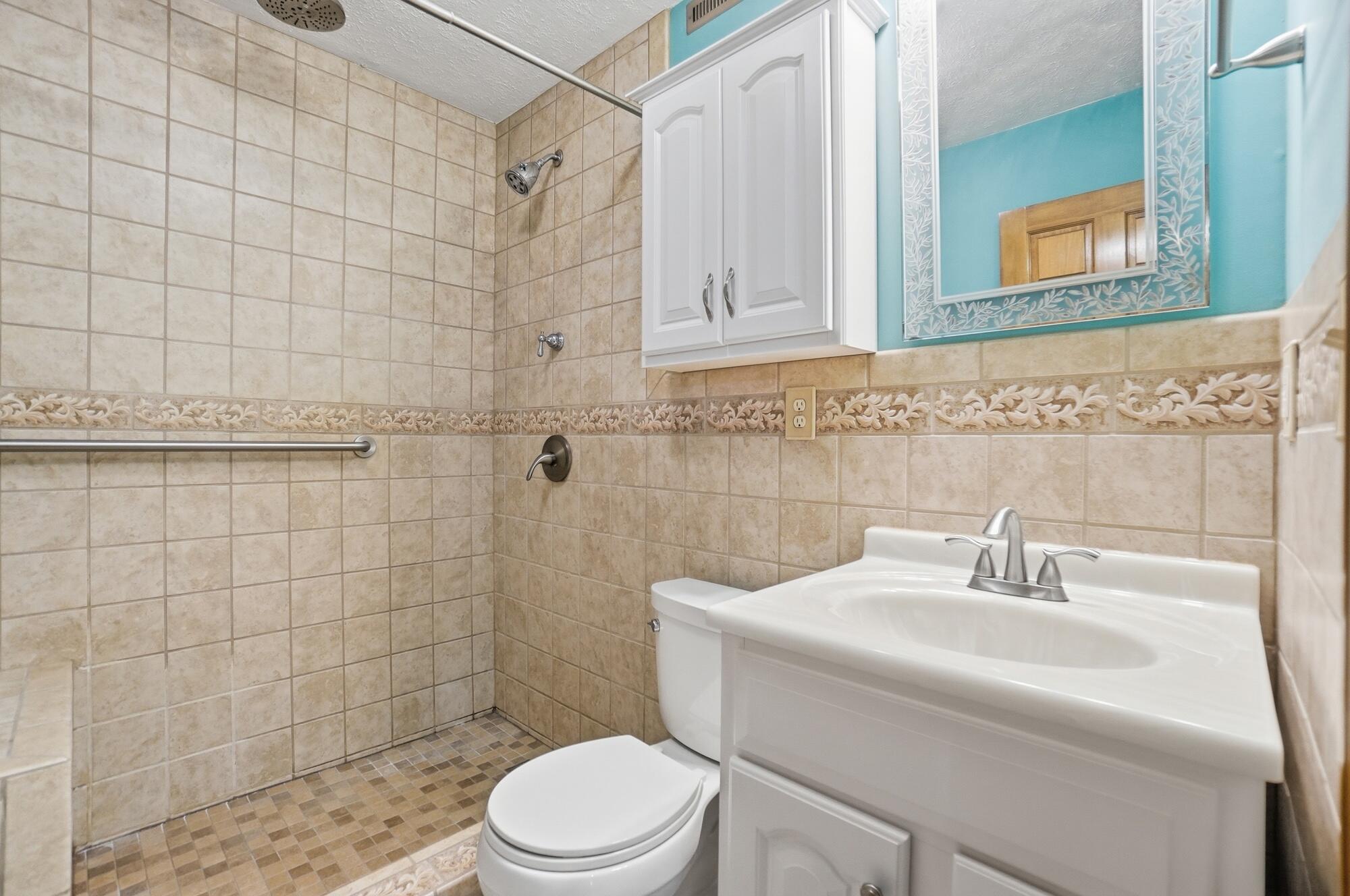 3715 Randee Lane, Springfield, Ohio 45502