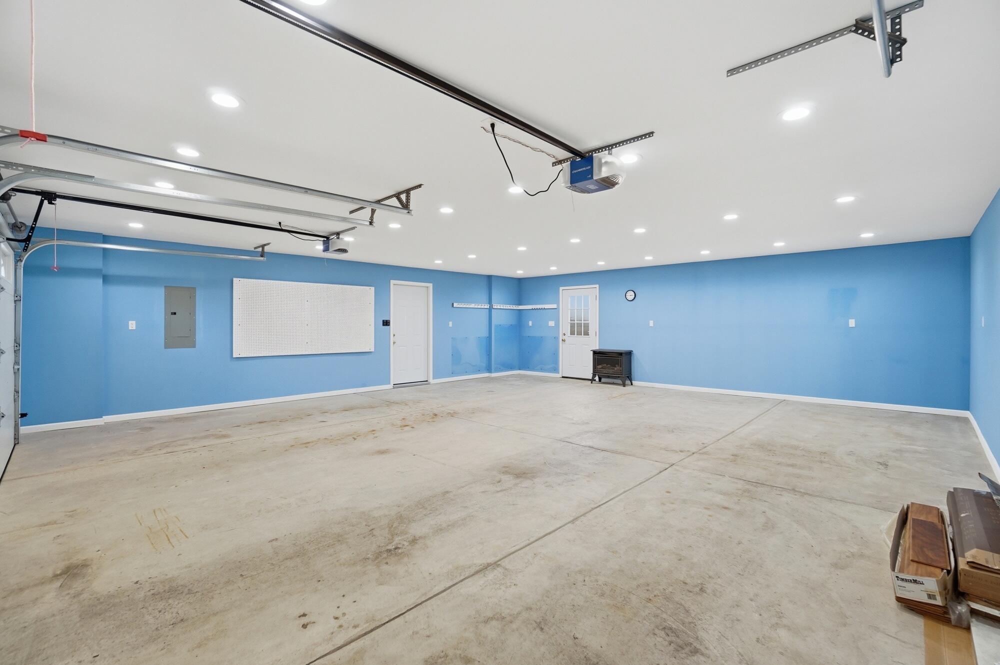 3715 Randee Lane, Springfield, Ohio 45502