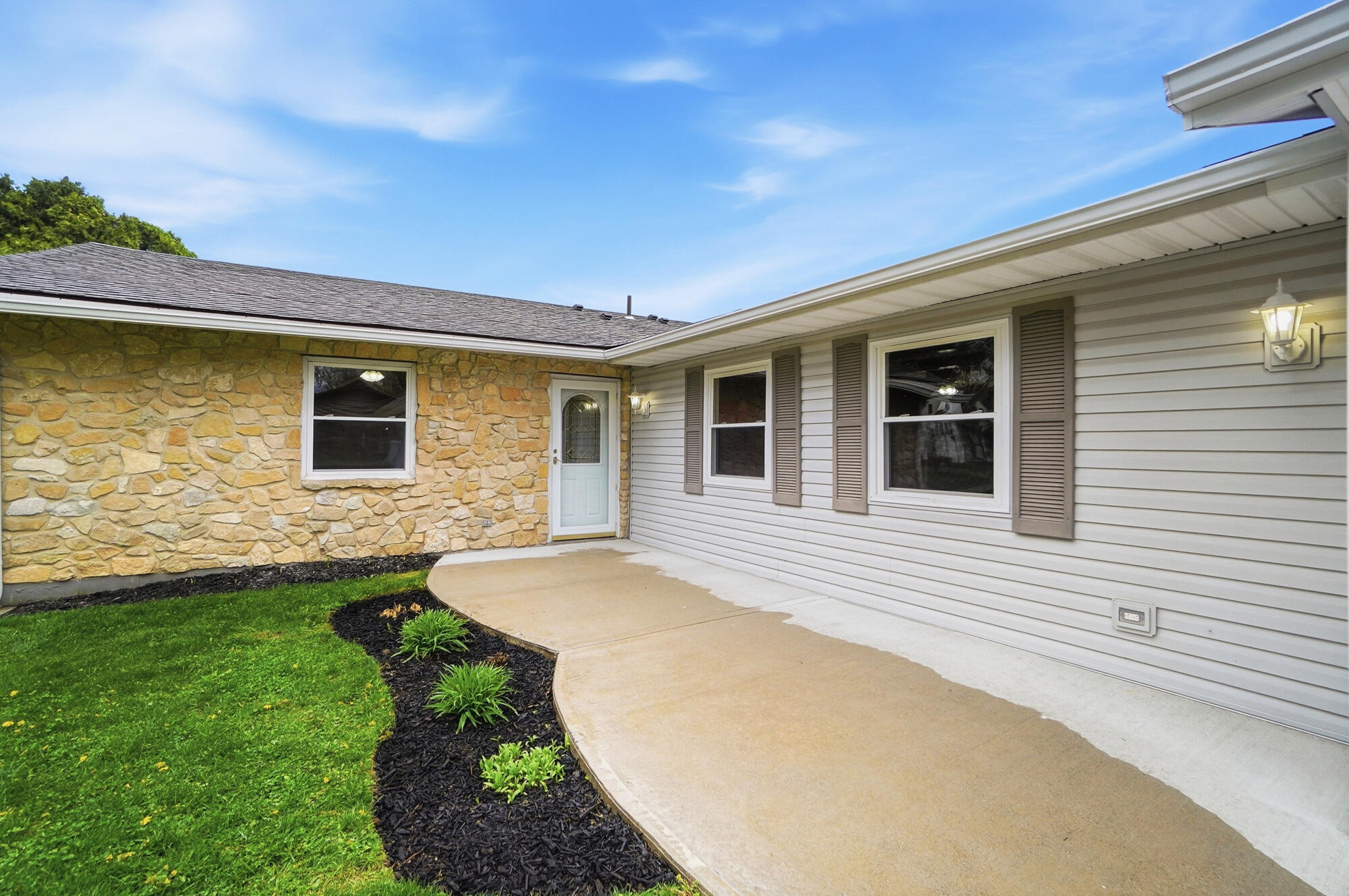 3715 Randee Lane, Springfield, Ohio 45502