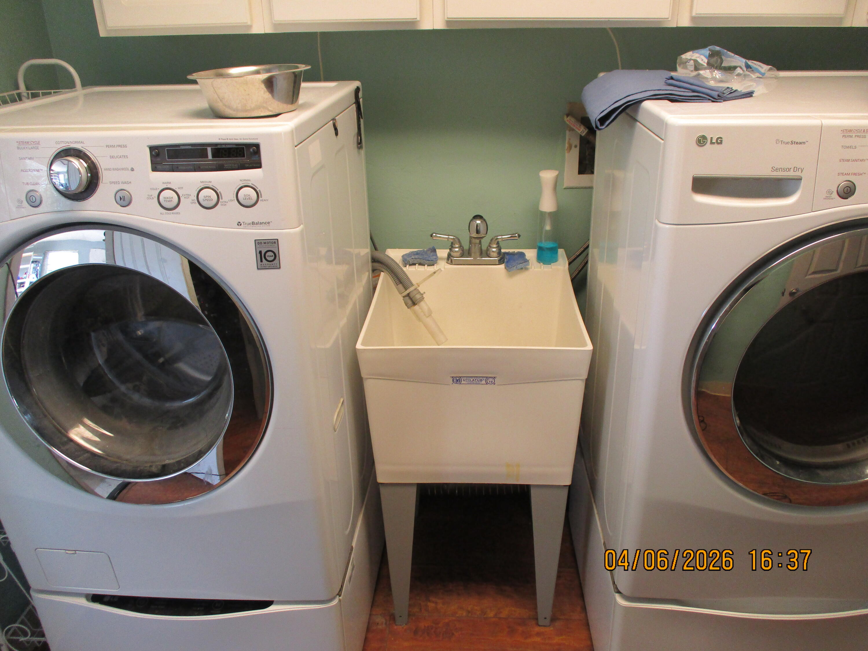 6330 Rangeview Drive, Dayton, Ohio 45415