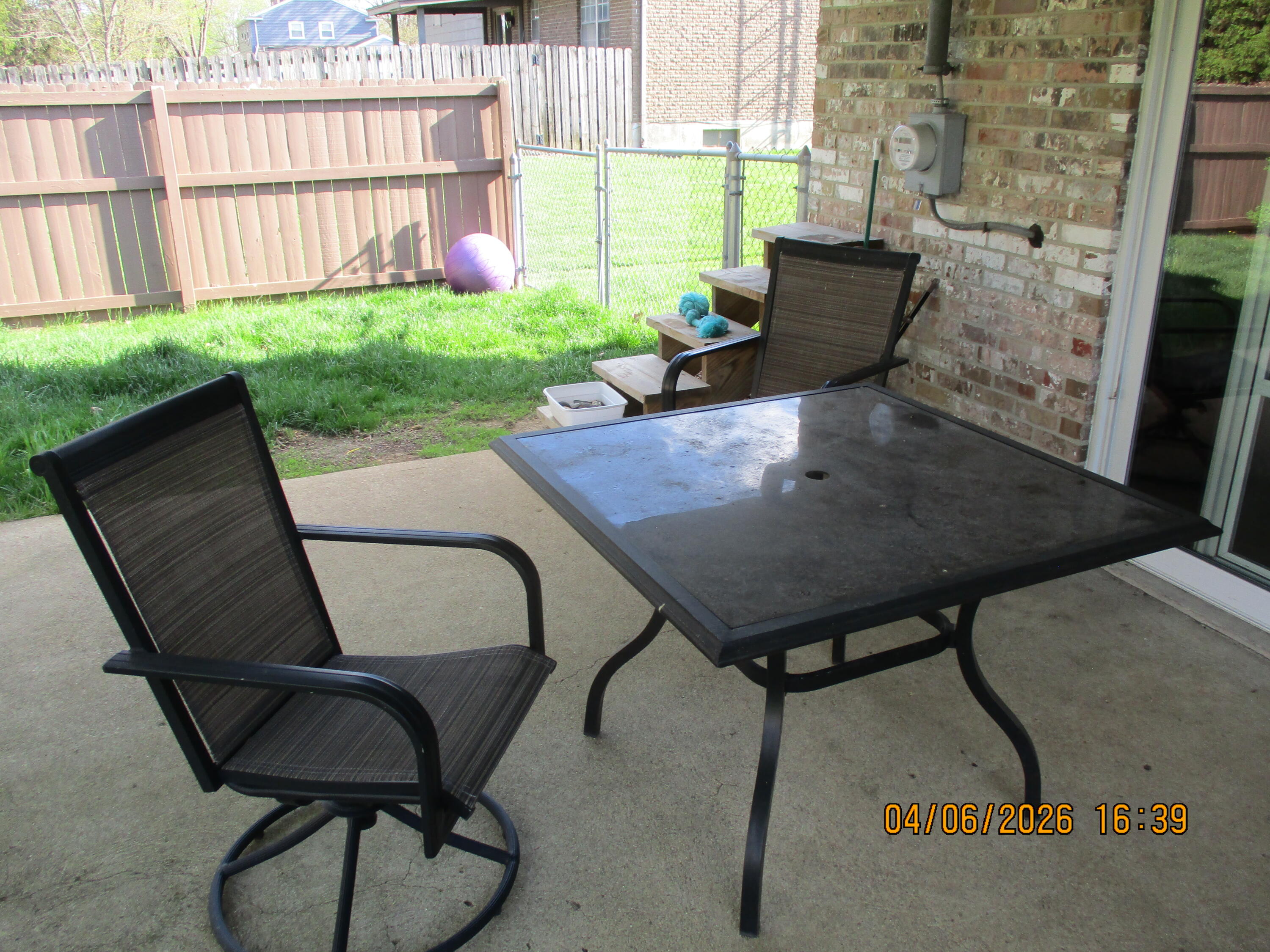 6330 Rangeview Drive, Dayton, Ohio 45415