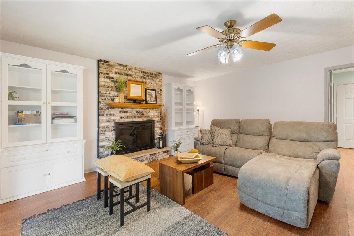 6330 Rangeview Drive, Dayton, Ohio 45415