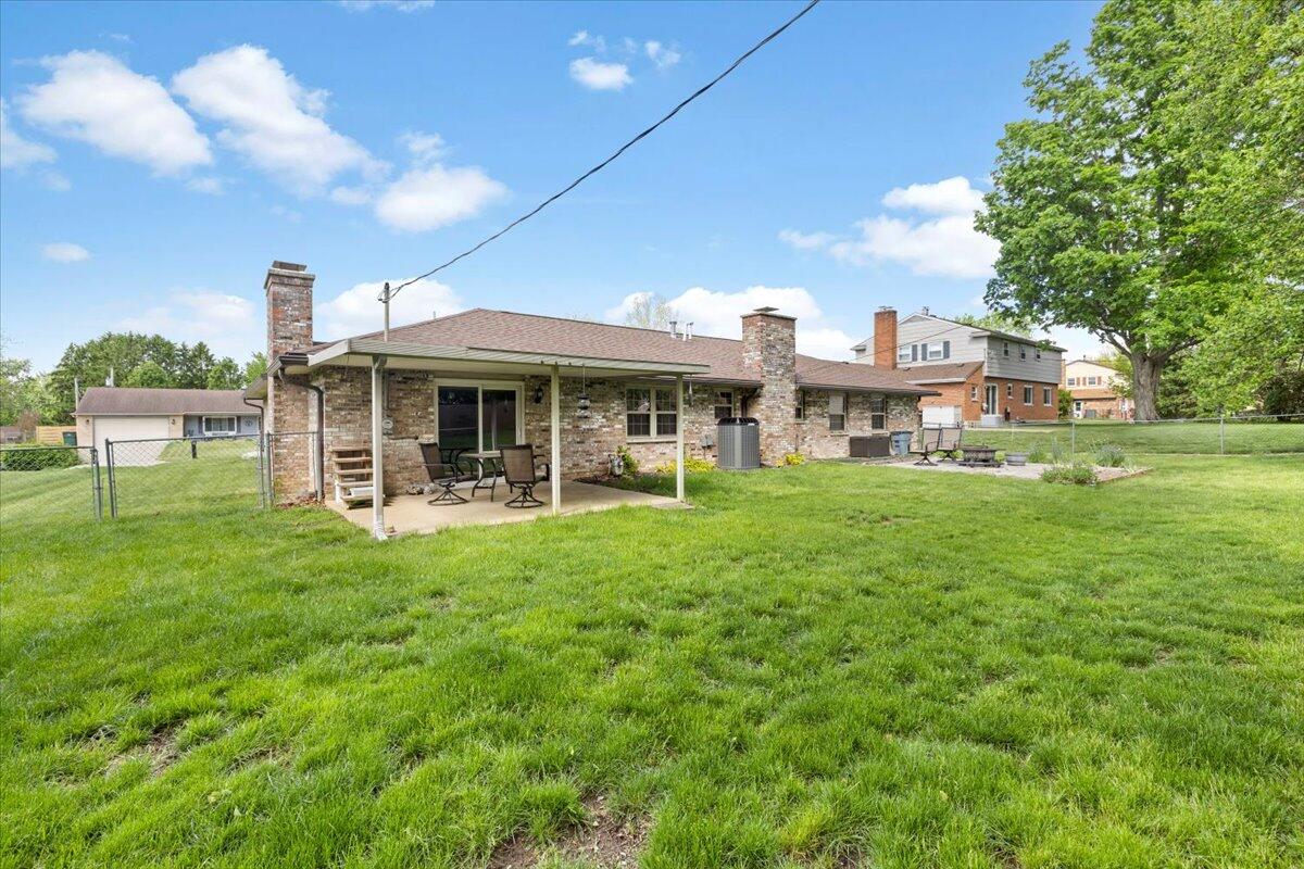 6330 Rangeview Drive, Dayton, Ohio 45415