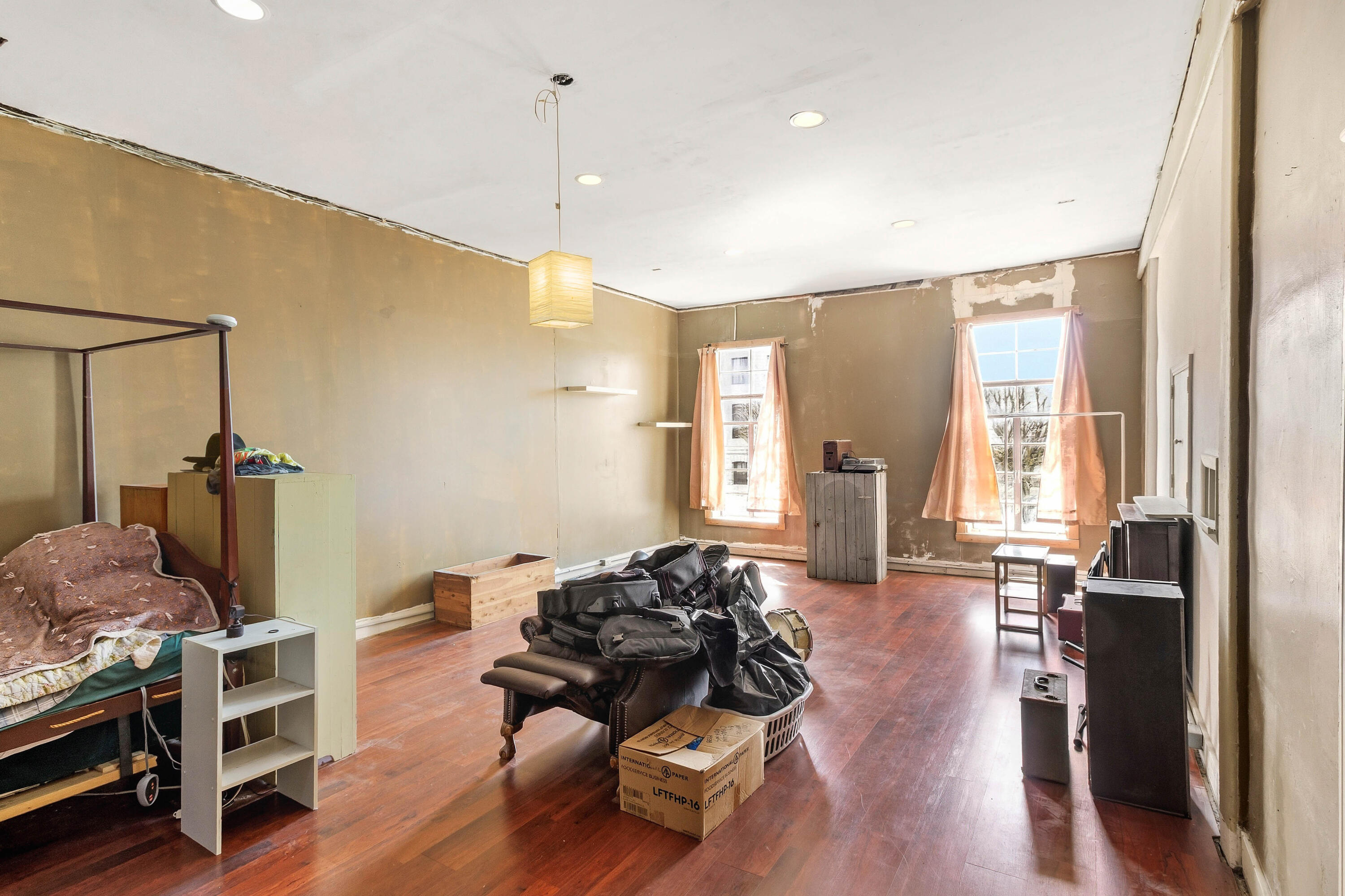 120 Columbus Street, Kenton, Ohio 43326